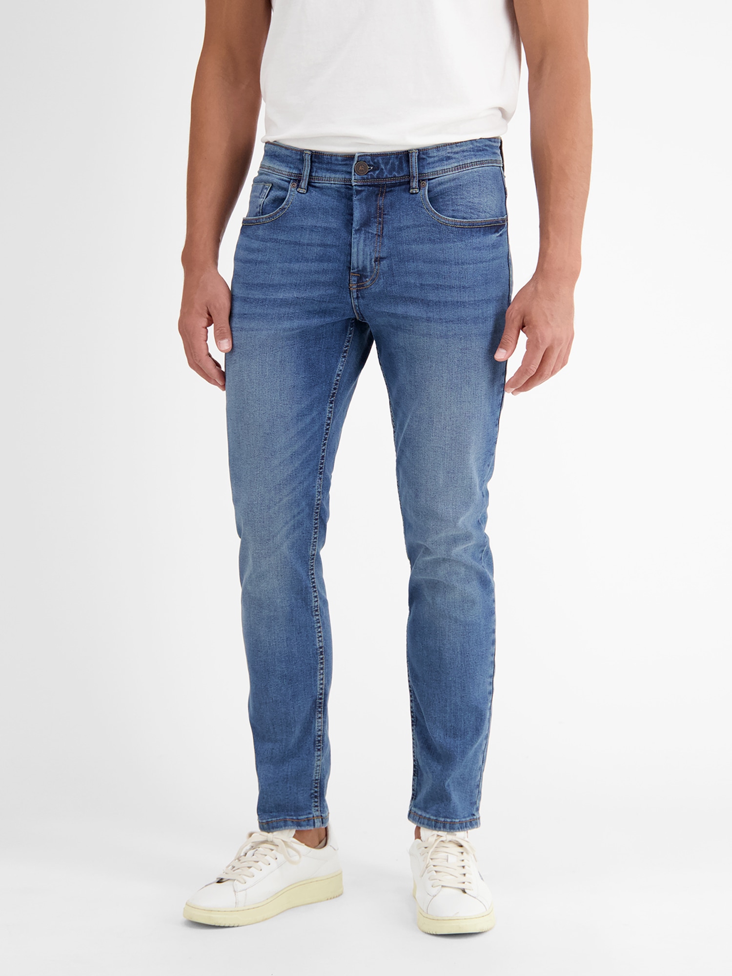 LERROS Relaxhose »LERROS BAXTER 5-Pocket-Denim, RELAXED FIT, unifarben«