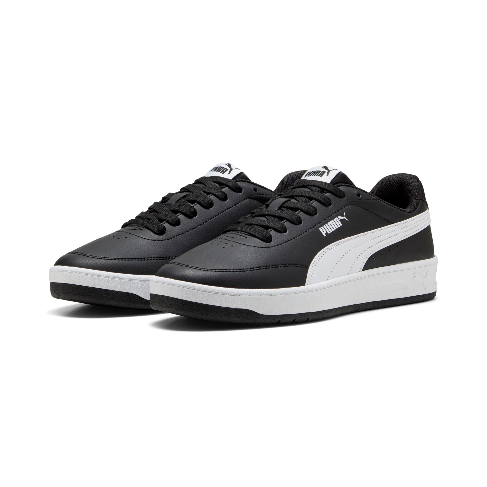 PUMA Sneaker "COURT CLASSIC CLEAN" mit SoftFoam+ Innensohle, mit Synthetik-Obermaterial, mit Schnürung
