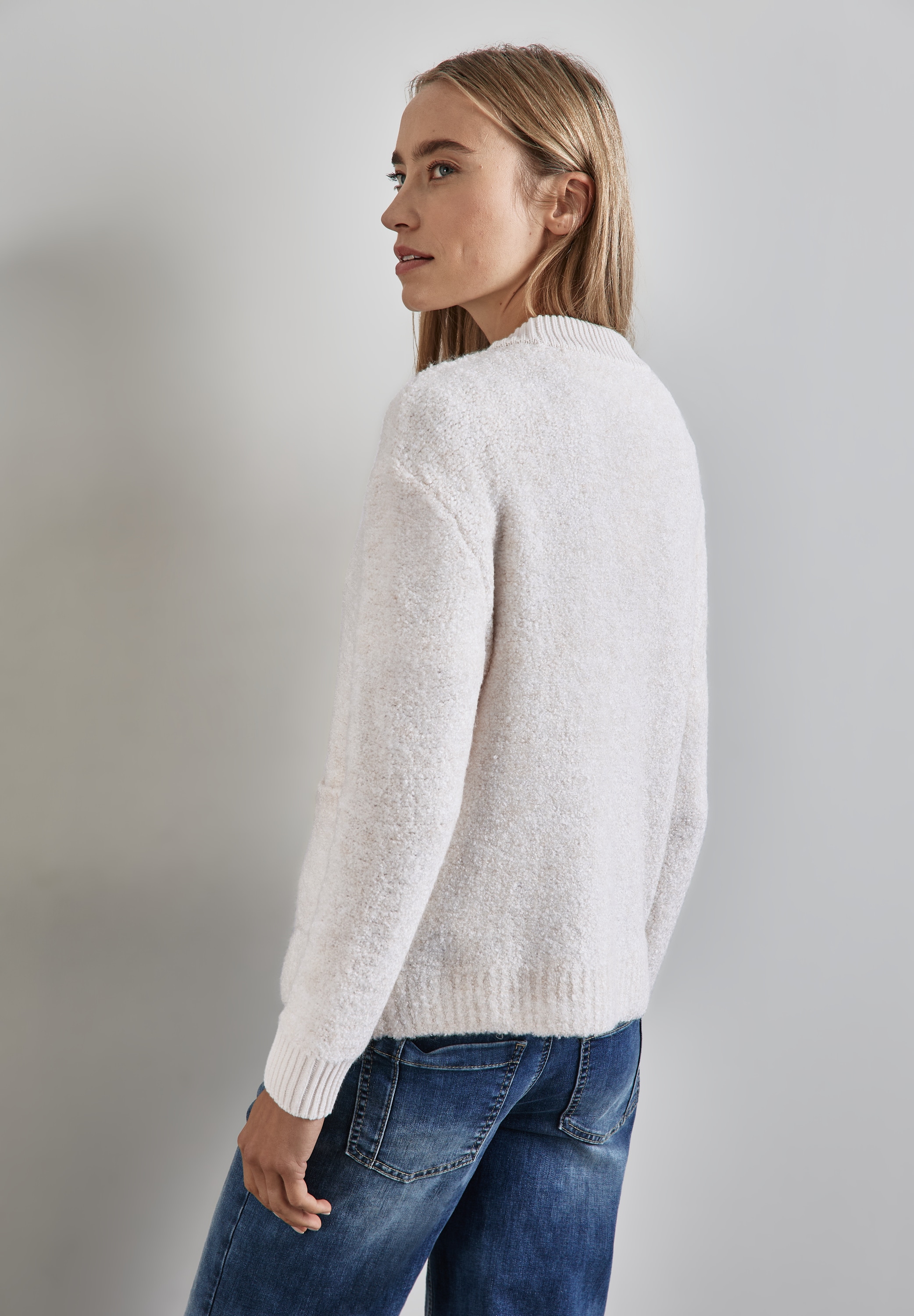 STREET ONE Cardigan, mit V-Ausschnitt