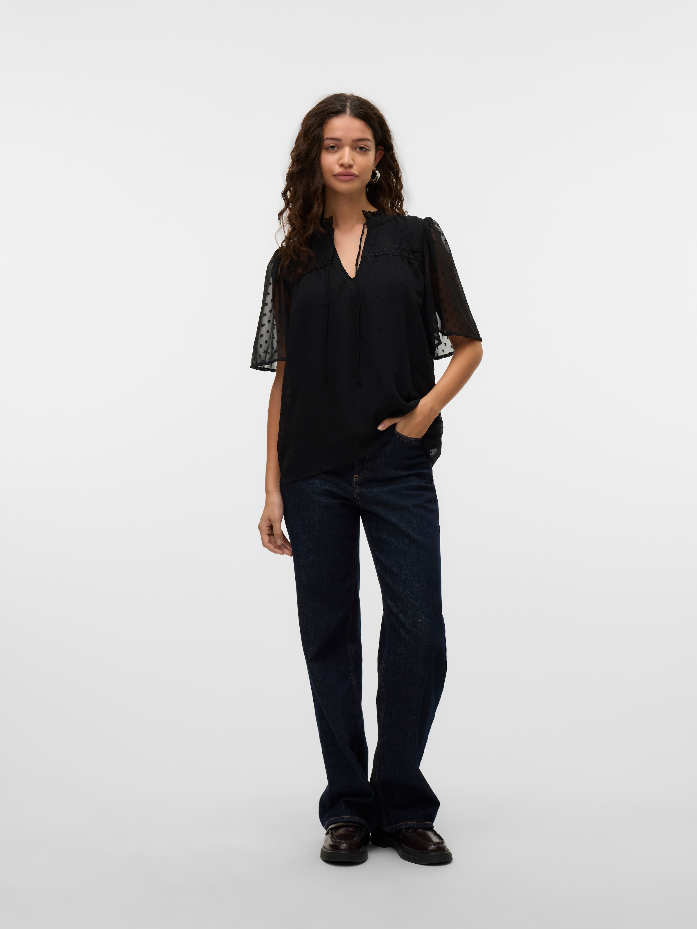 Vero Moda Spitzenbluse »VMLEAH SS LACE TOP WVN GA NOOS«