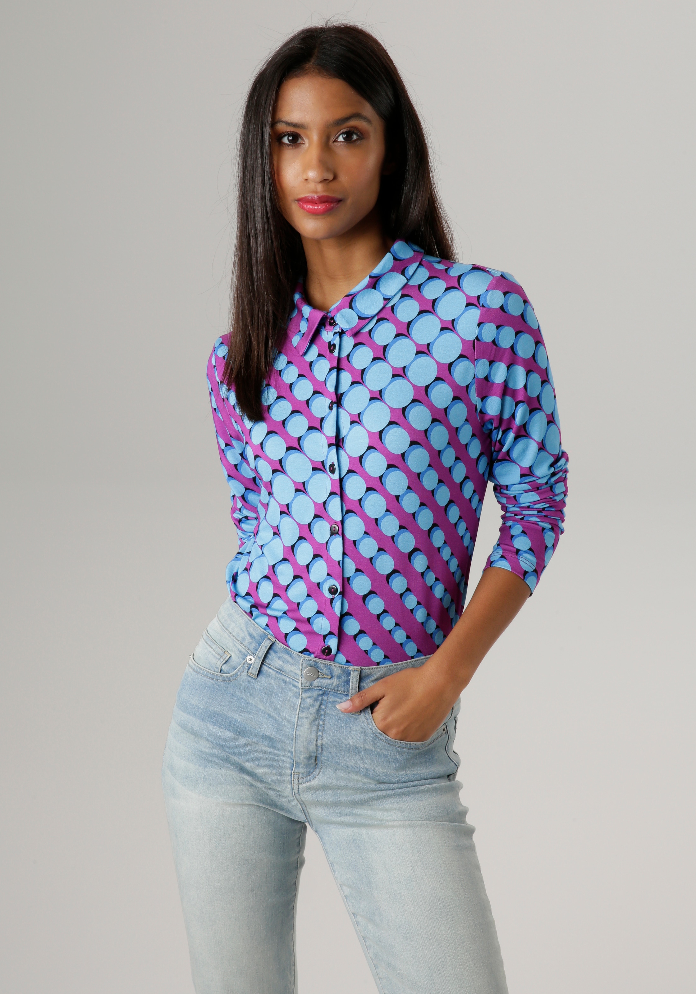 Hemdbluse, aus elastischem Jersey, mit retro Punktedruck