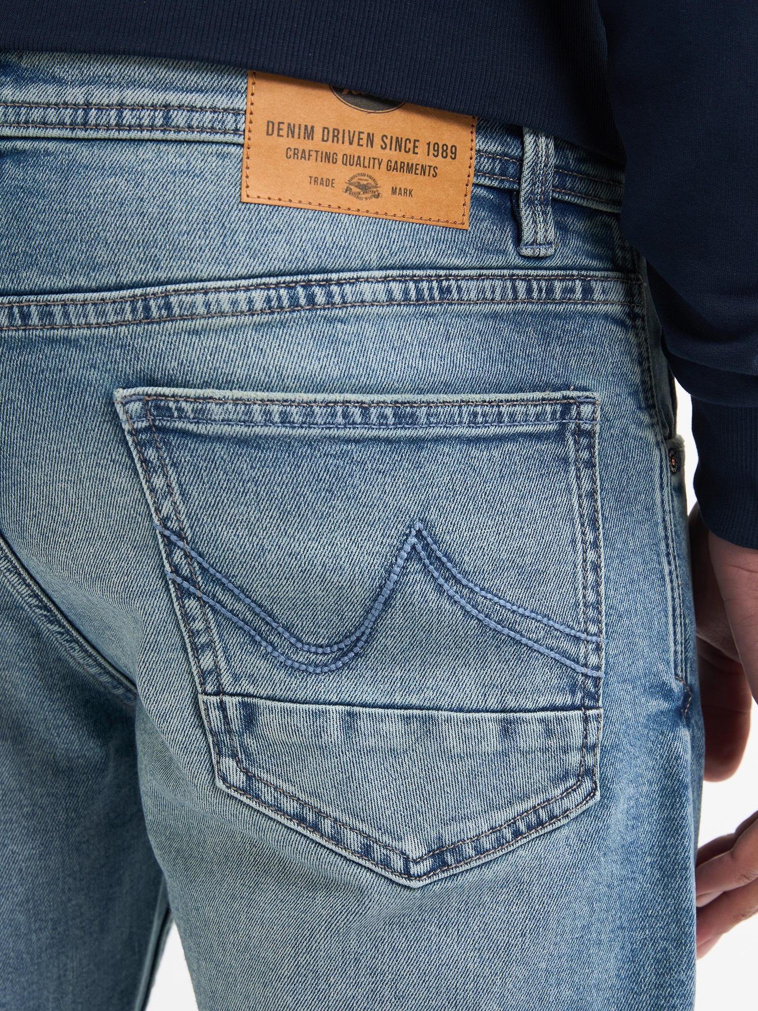 Straight-Jeans PETROL INDUSTRIES, Herren, Gr. 33, Länge 34, bright indigo, Denim/Jeans, Obermaterial: 98% Baumwolle, 2% Elasthan, straight fit lang, Jeans Straight-Jeans, mit optisch 2teiliger Gesäßtasche 3