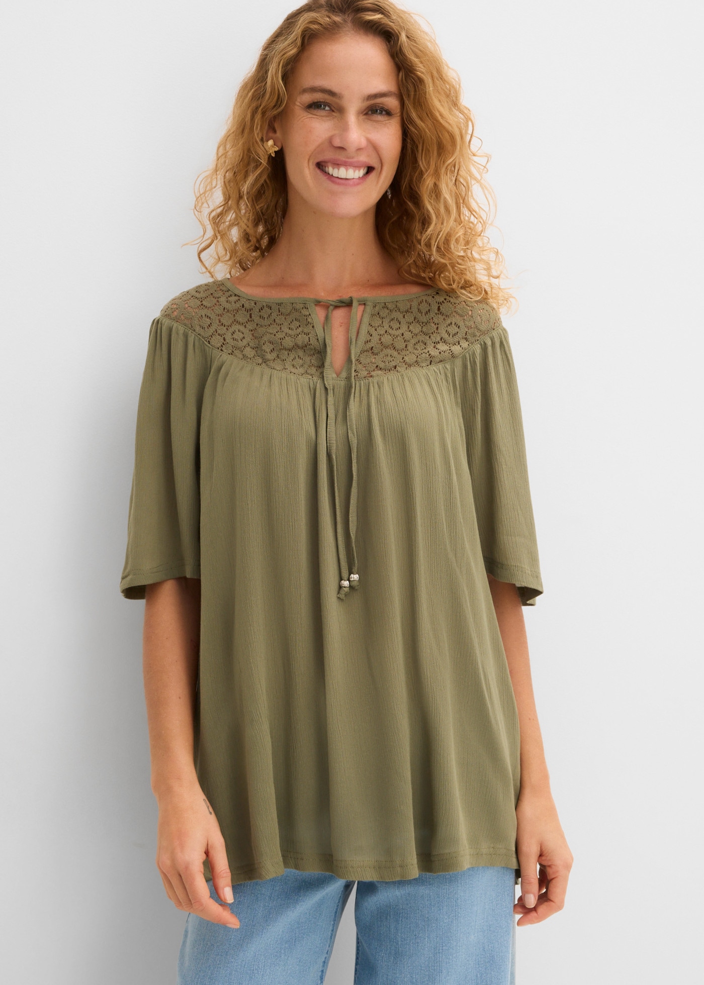 bonprix Tunika lockerer Schnitt, Oversize-Passform, Halbarm-Design, aus Viskose