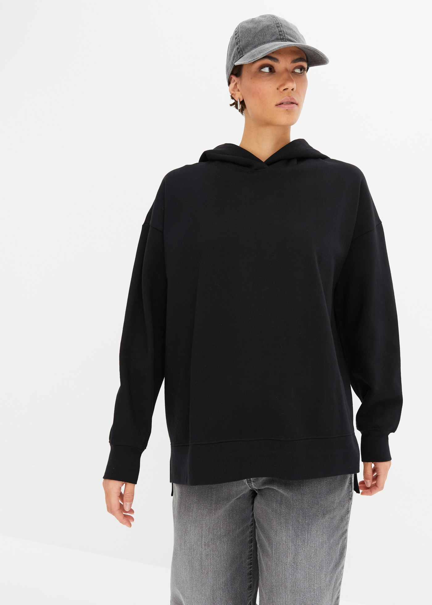 bonprix Hoodie , Oversized Form, reine Baumwolle, mit Seitenschlitzen, vokuhila Look
