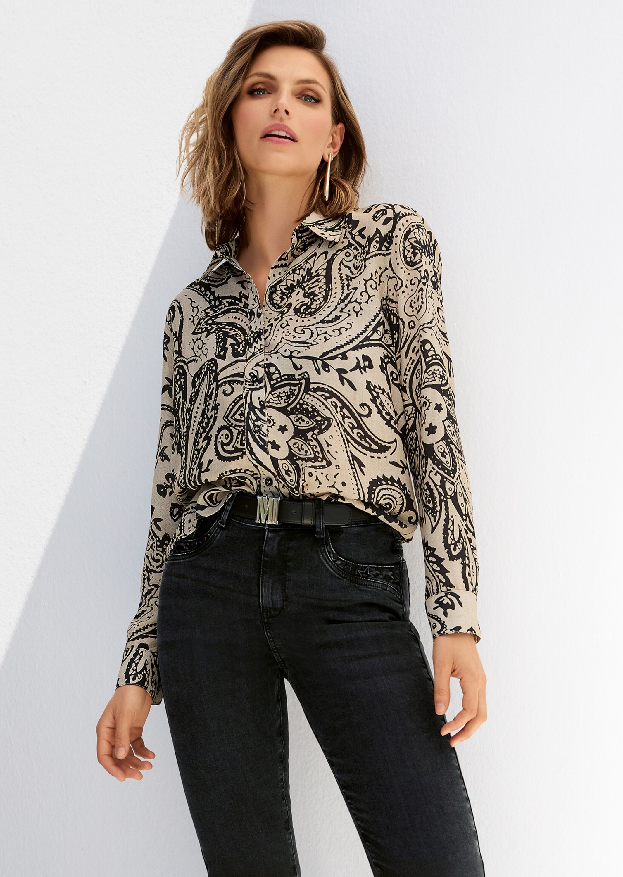 MADELEINE Hemdbluse »Druckbluse Hemdbluse mit grafischem Print«