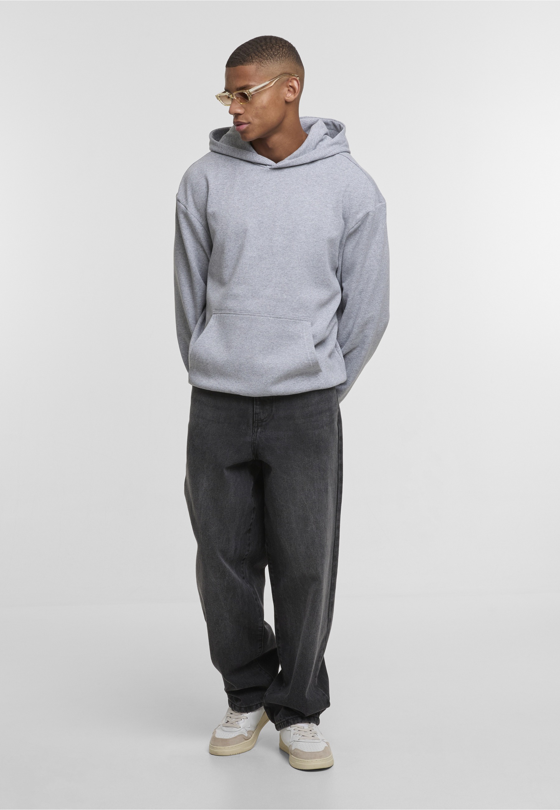 URBAN CLASSICS Kapuzenpullover »Urban Classics Oversized Light Brushed Fleece Hoody« 1 Stk.
