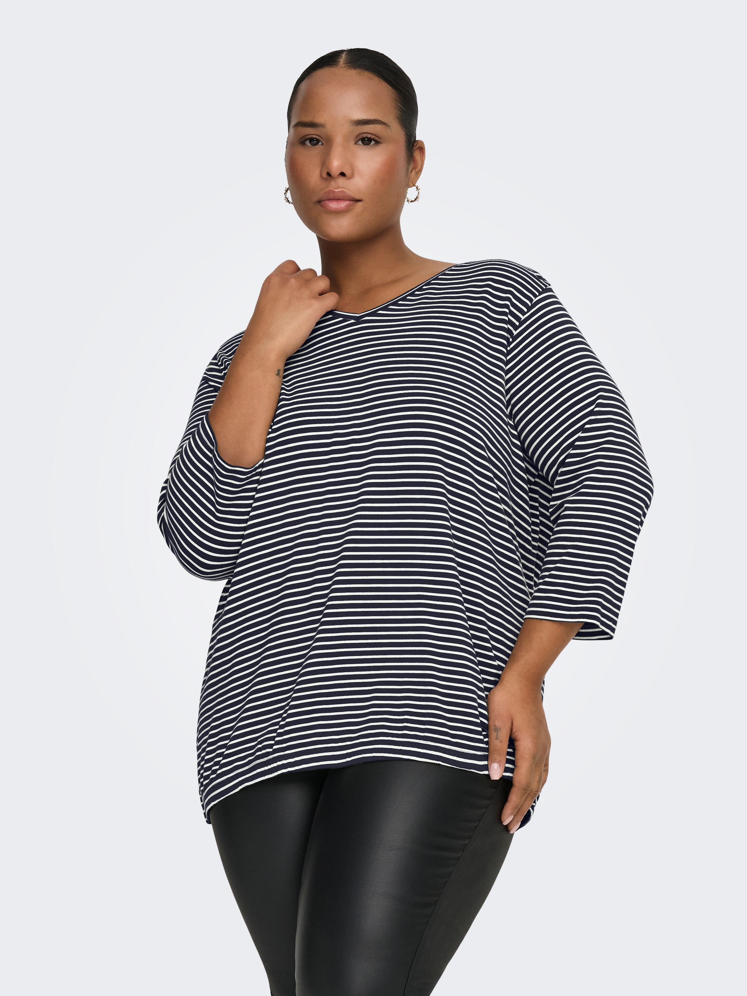 ONLY CARMAKOMA 3/4-Arm-Shirt "CARLINA 3/4 SLEEVE V-NECK BLOUSE JRS" günstig online kaufen
