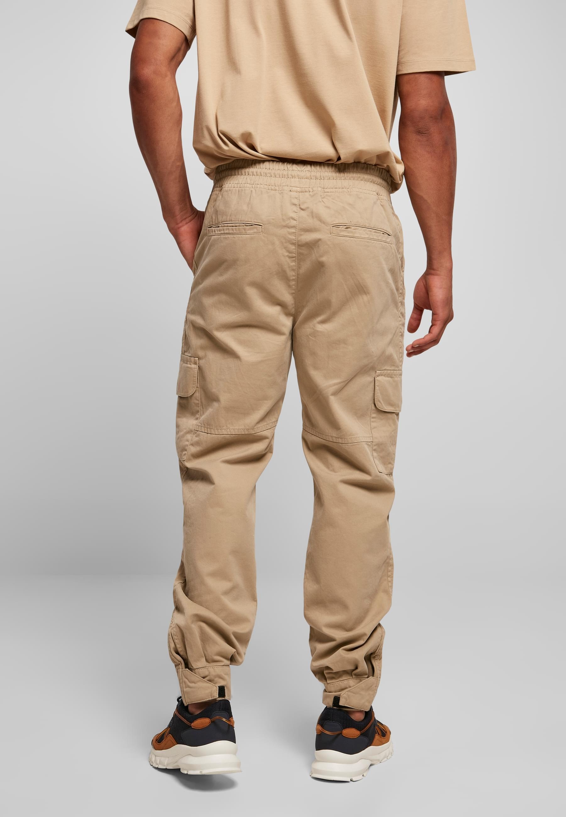 URBAN CLASSICS Cargohose »Urban Classics Herren Military Jogg Pants«, (1 tlg.)