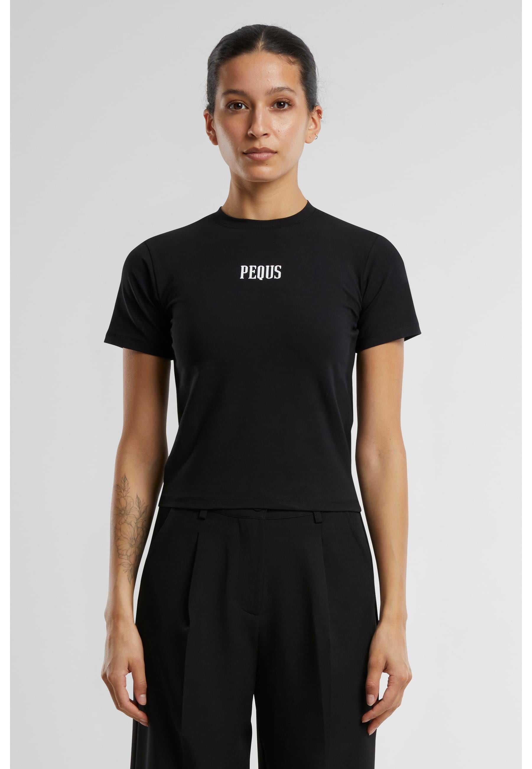 PEQUS T-Shirt »PEQUS PEQUS A Paradise Beach Club Graphic Top« 1 Stk. tlg.