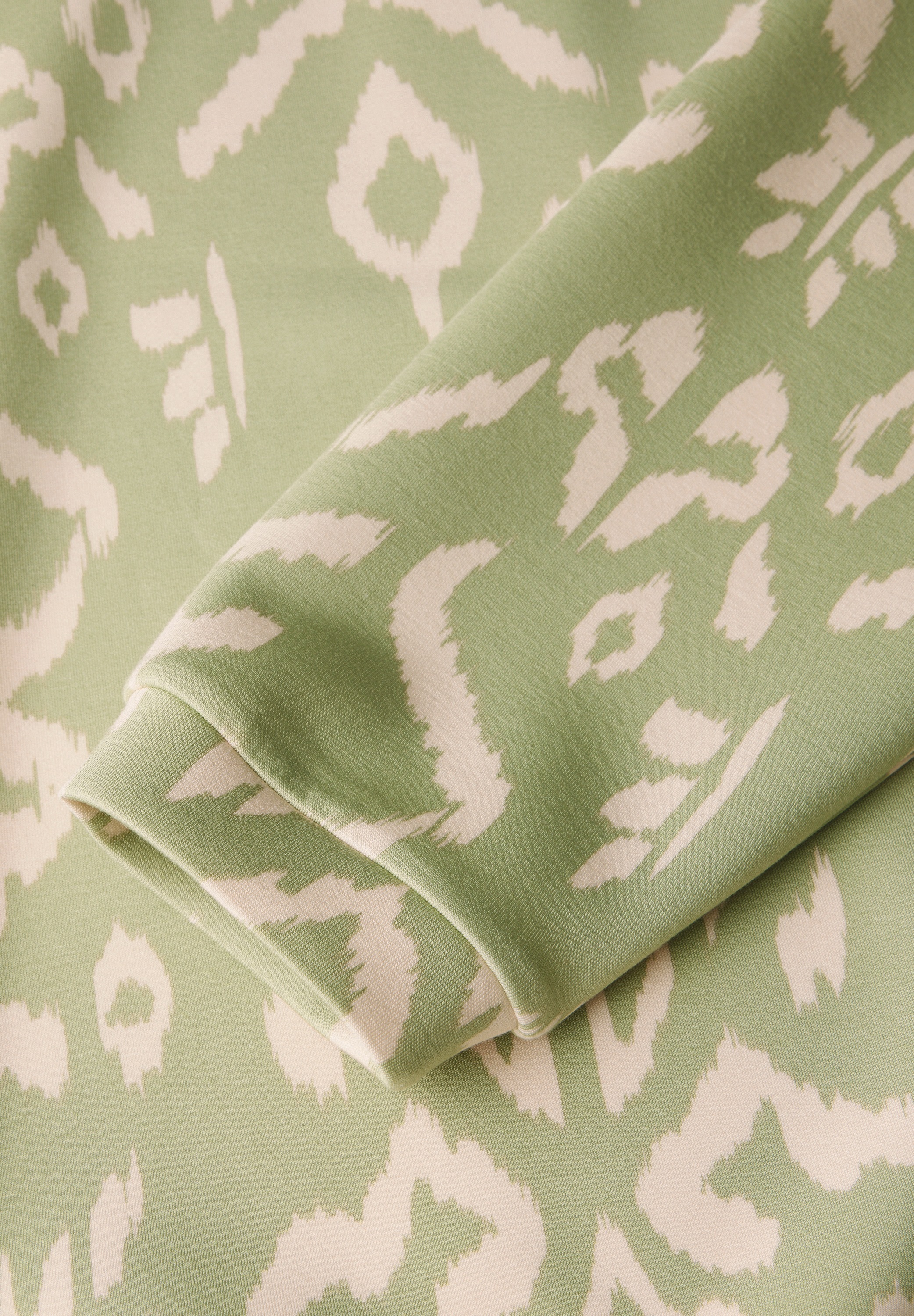 STREET ONE STUDIO Langarmshirt, aus elastischem Materialmix
