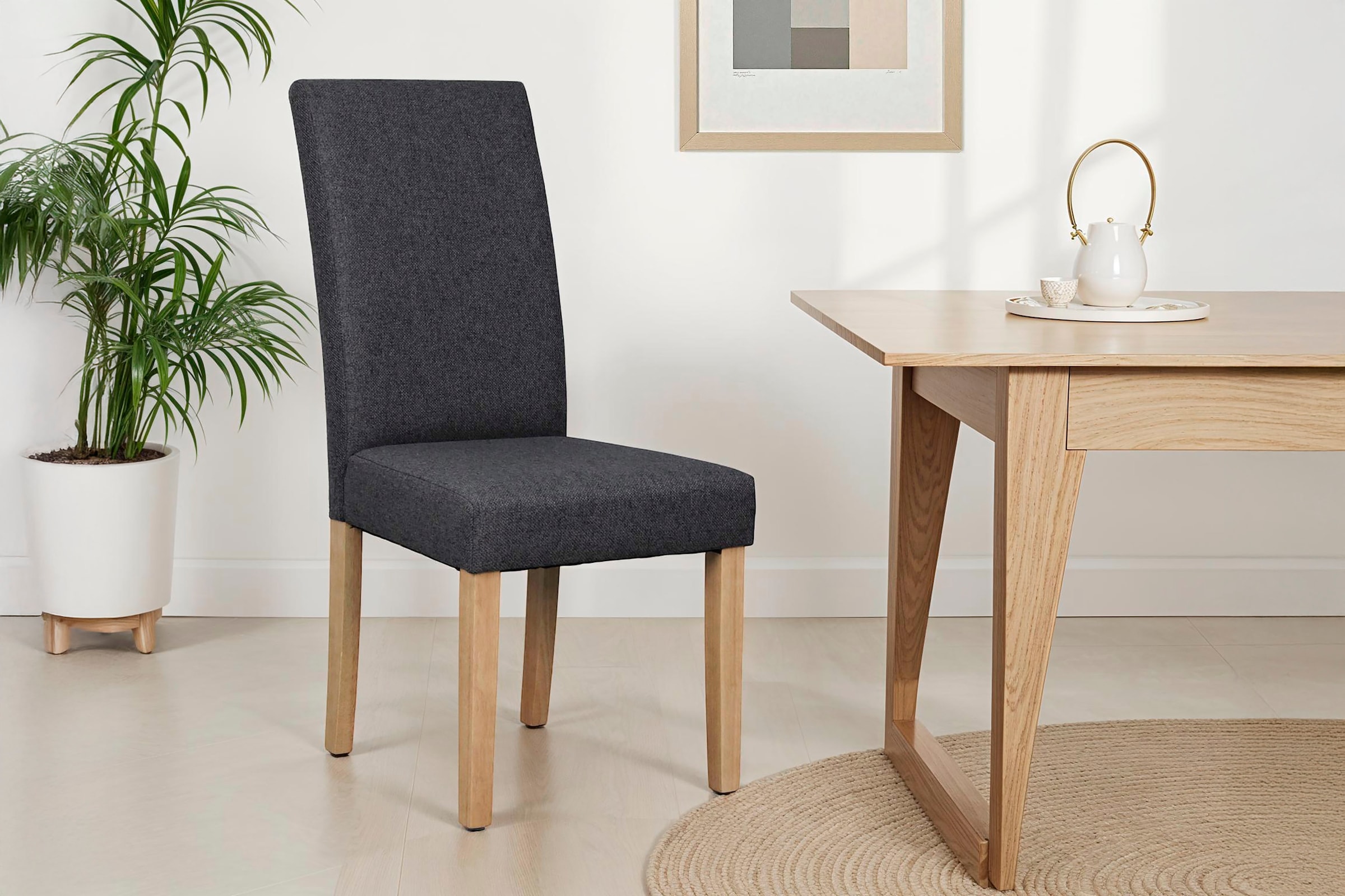 byLIVING Esszimmerstuhl »Elias« (Set) 2 Stk.mit Massivholz - Gestell und gemütlicher Schaumstoffpolsterung