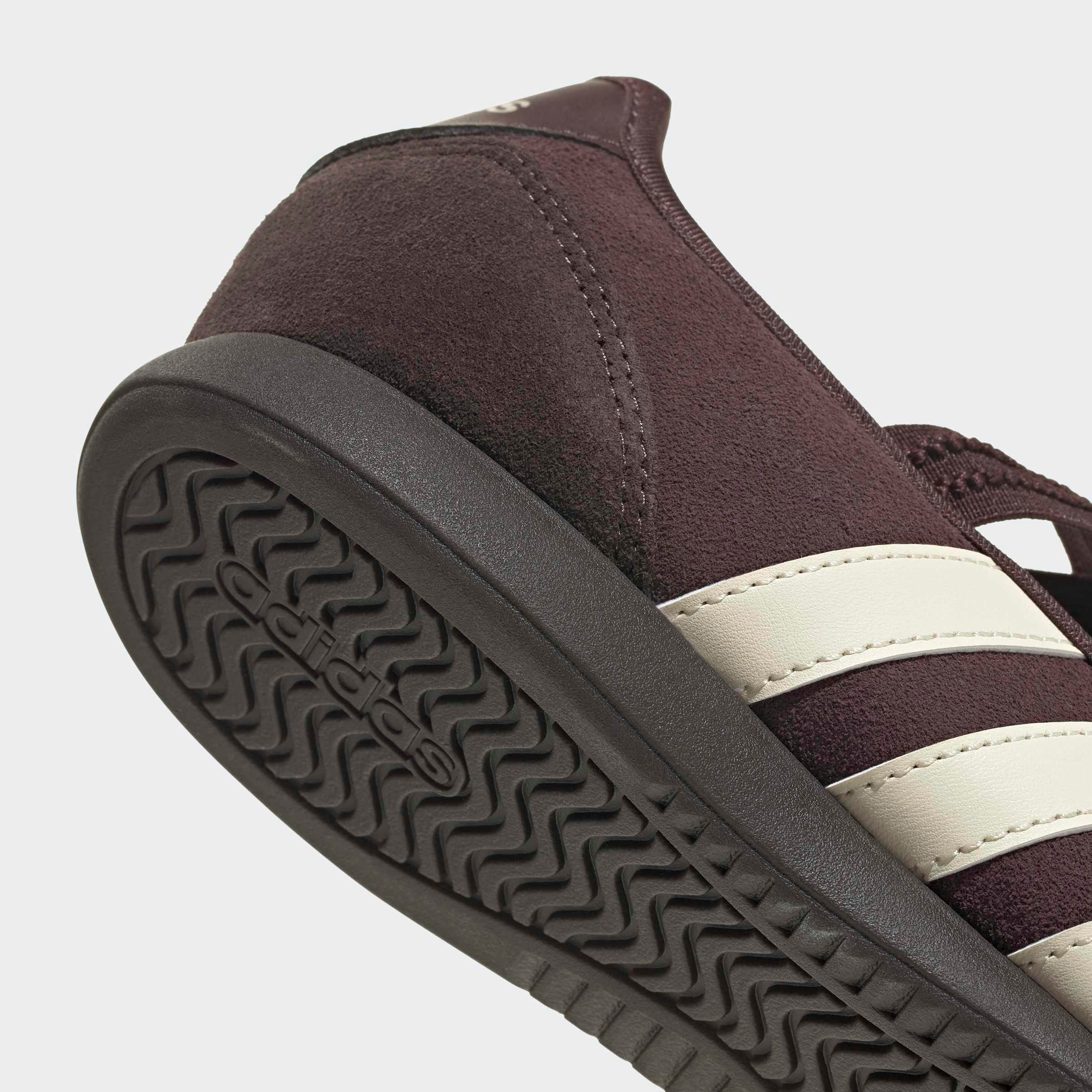 adidas Sportswear Sneaker Ballerinas »BARREDA MARY JANE«  Design auf den Spuren des adidas Samba Mary Jane