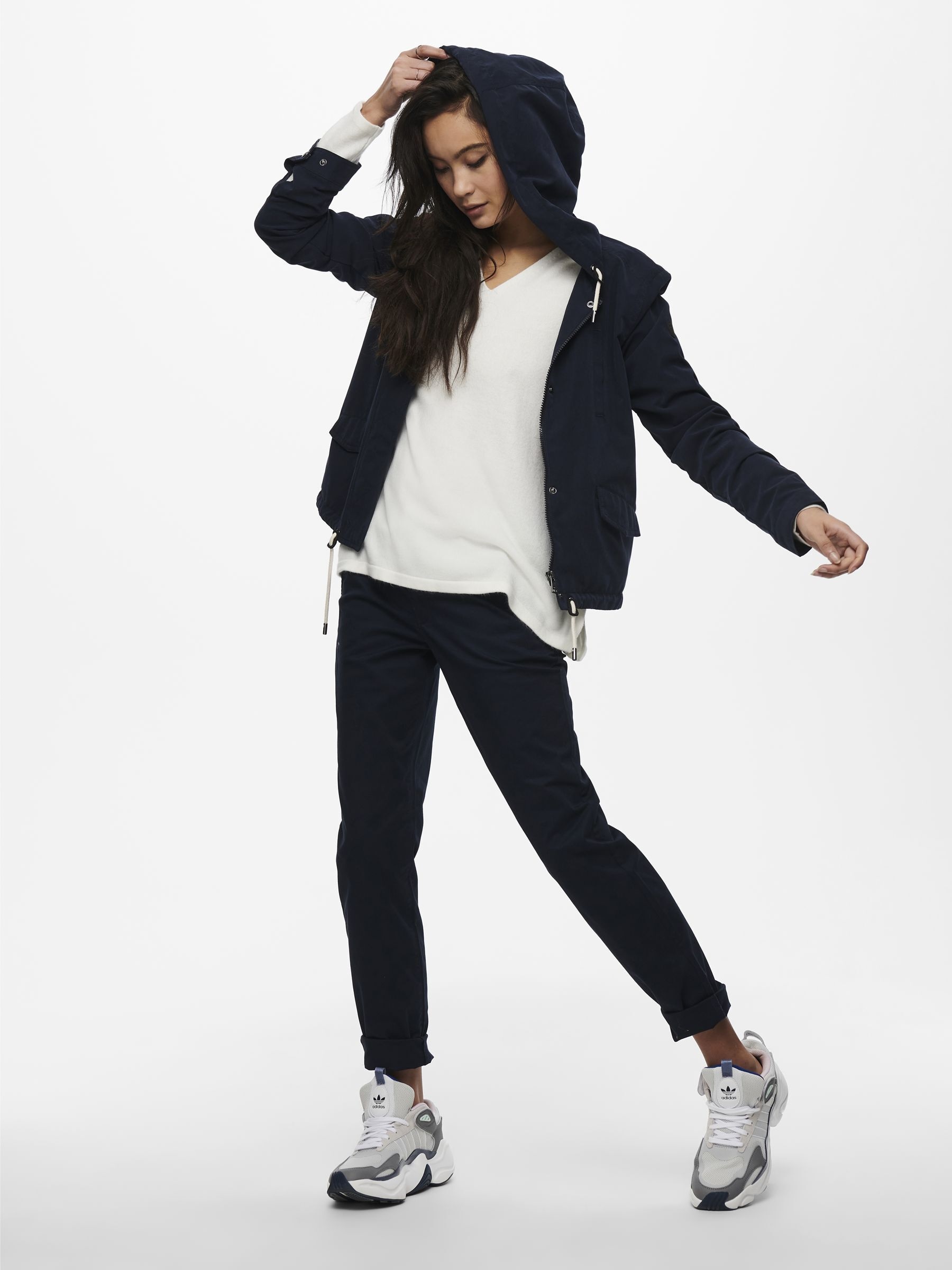 ONLY Parka »ONLSKYLAR HOOD SPRING JACKET CC OTW«, mit Kapuze