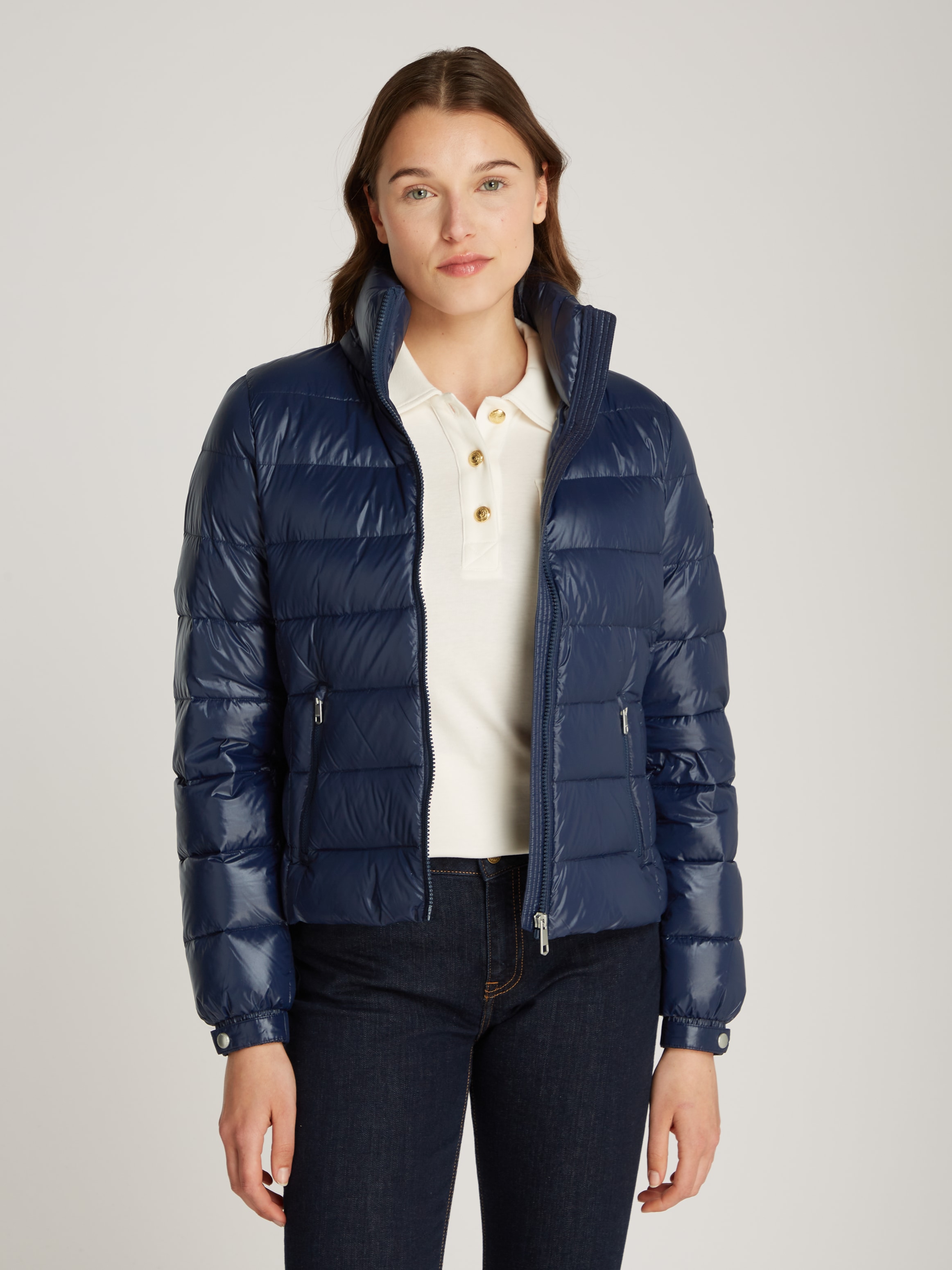 TOMMY HILFIGER Steppjacke »LW DOWN FEMININE GLOSS JACKET«, mit leichter Wattierung