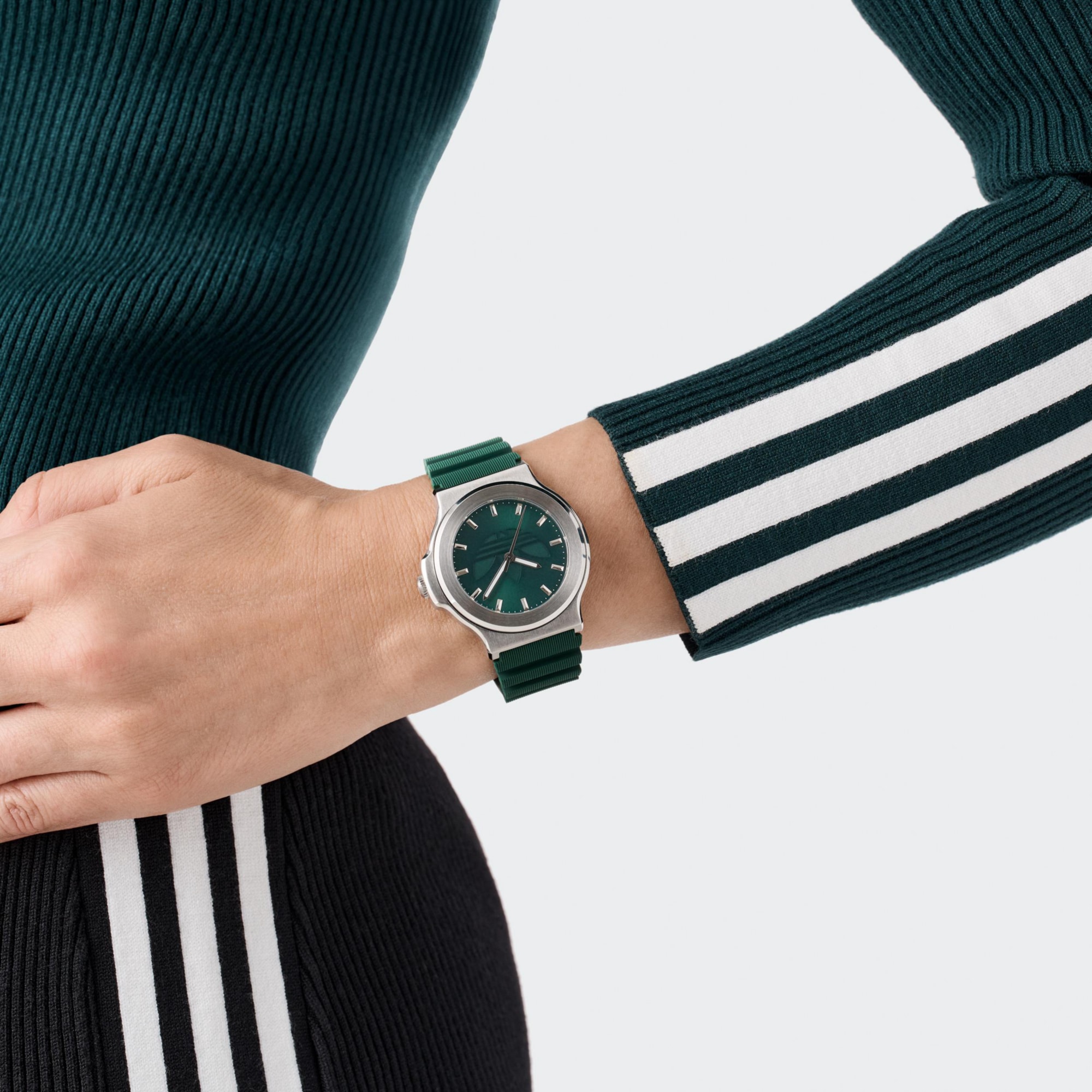 adidas Originals Quarzuhr »EXPRESSION THREE«, Armbanduhr, Herrenuhr, Damenuhr, Silikonarmband, Leuchtzeiger