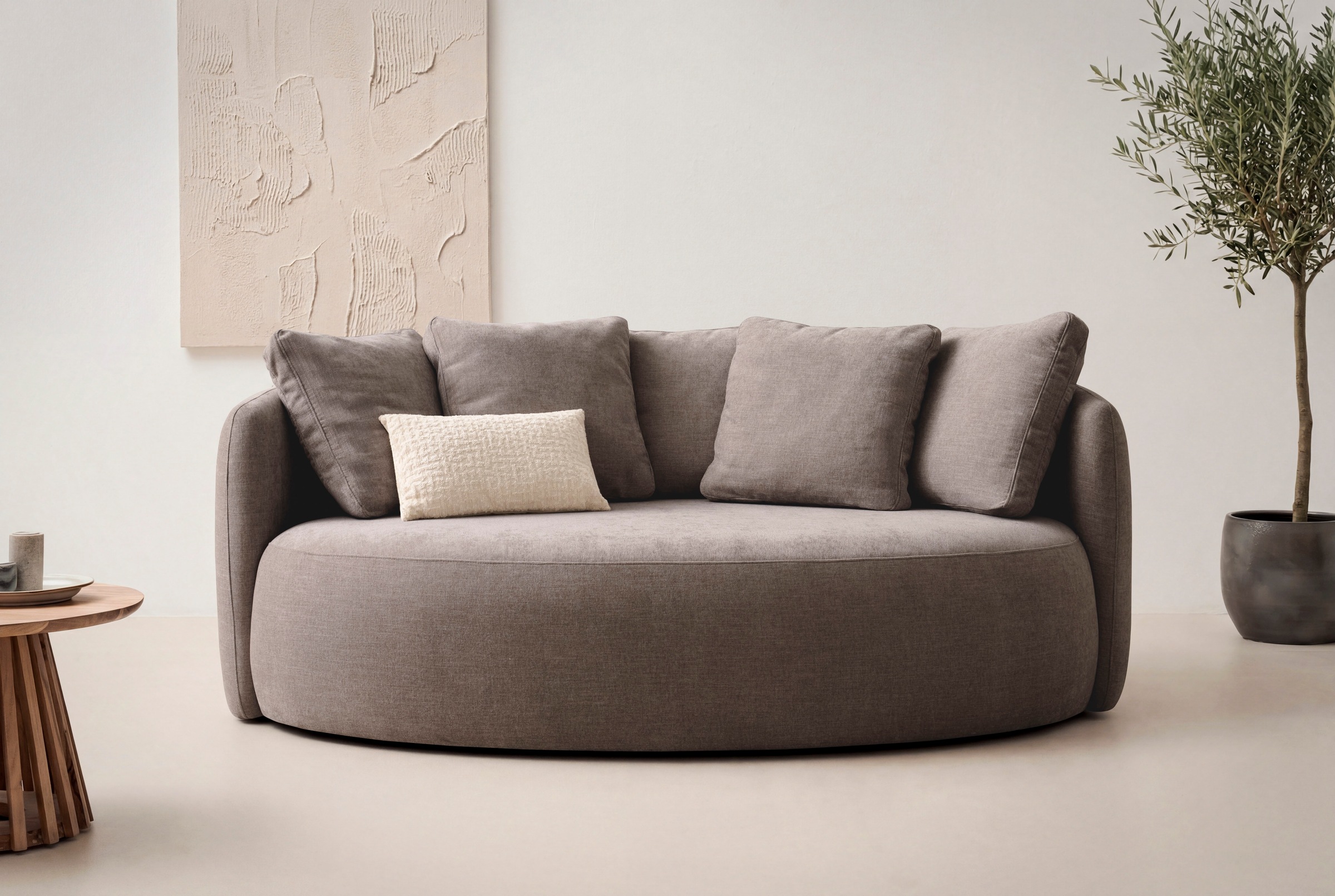 OTTO home 2,5-Sitzer "Kaarl, rundes Loungesofa, Sofa mit Kissen, perfekt gepolstert" Webstoff, in fünf Farben, zeitloses Design, inkl. 5 Rückenkissen