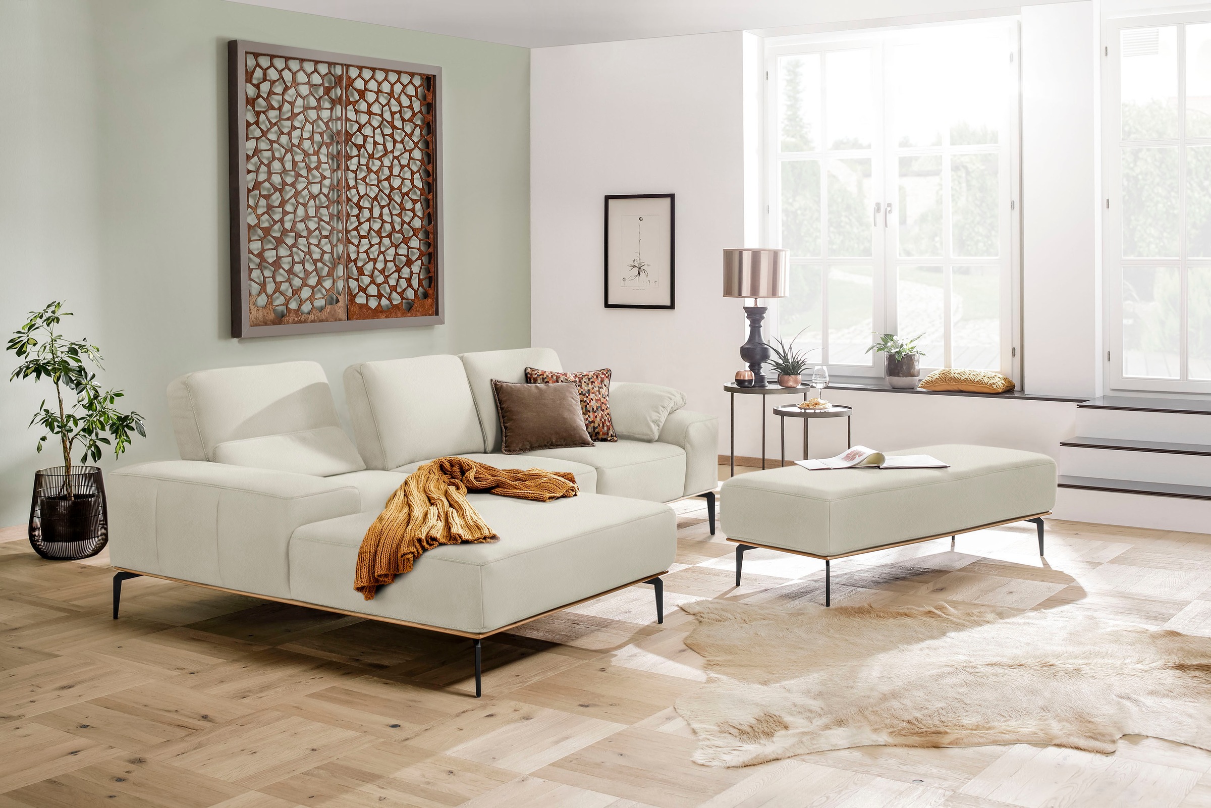 W.SCHILLIG Ecksofa »run, Designsofa mit tollem Sitzkomfort, bequem, L-Form«, mit Holzsockel, Füße in Schwarz pulverbeschichtet, Breite 279 cm