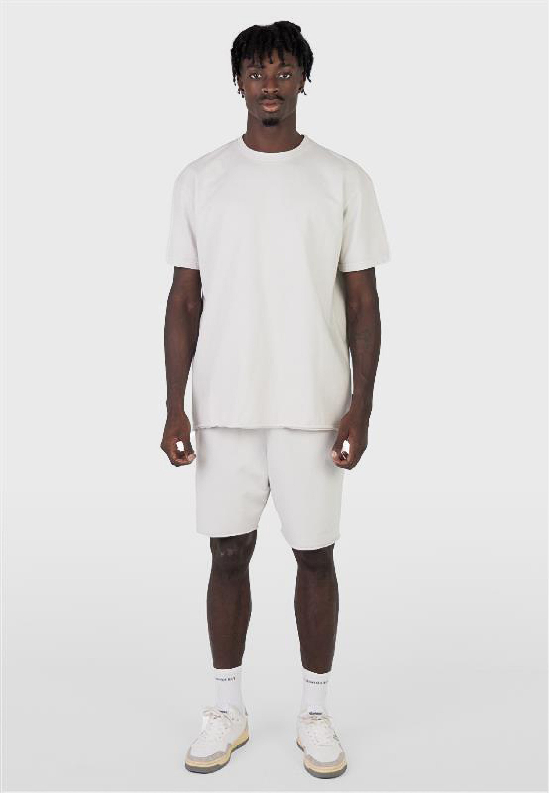 Kleinigkeit Sweatshorts »Kleinigkeit Leonardo diKaputtio Shortpant«