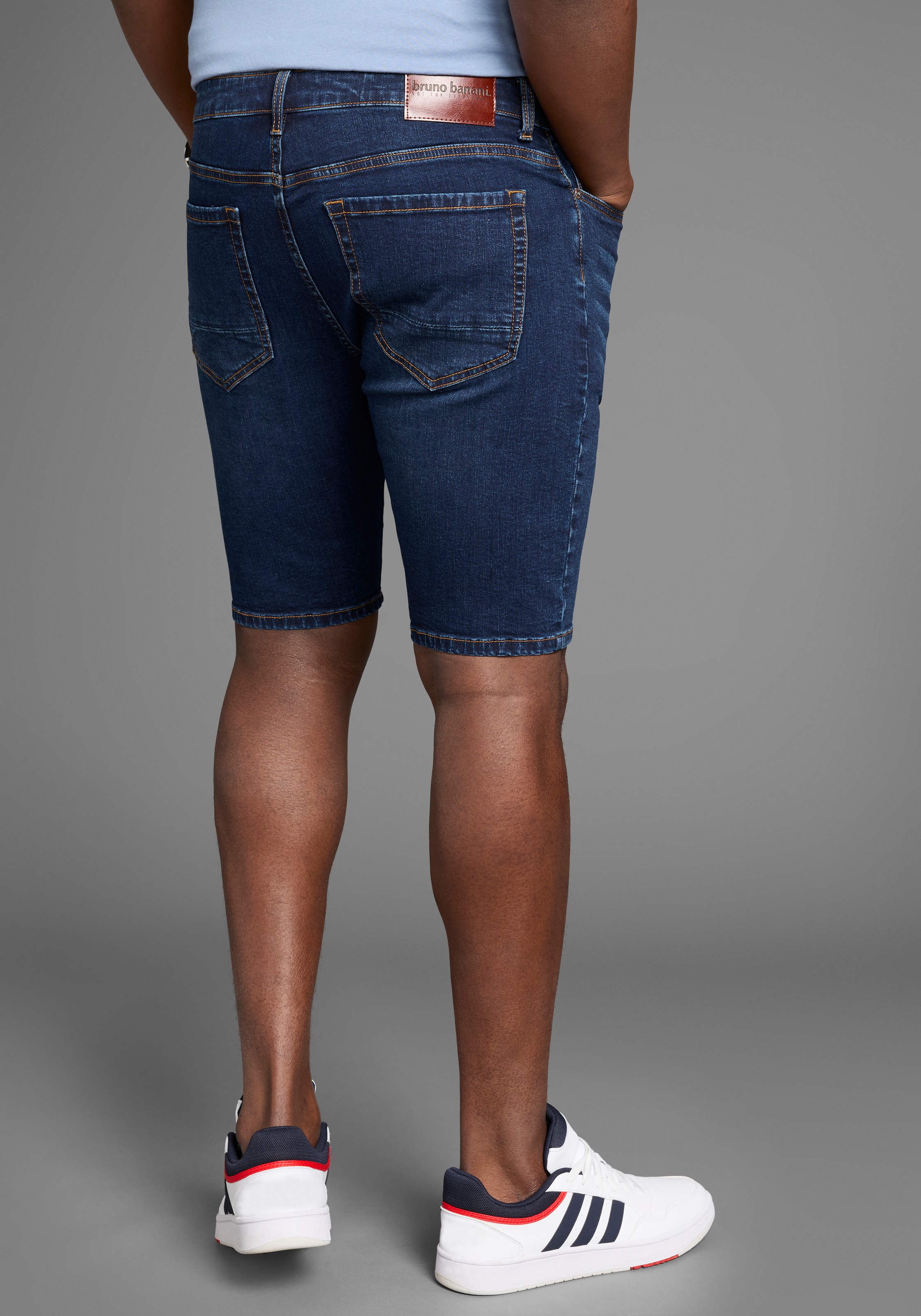 Thumbnail - Bruno Banani Jeansshorts "Hutch-Shorts" gerade geschnittene kurze Beine, niedrige Leibhöhe