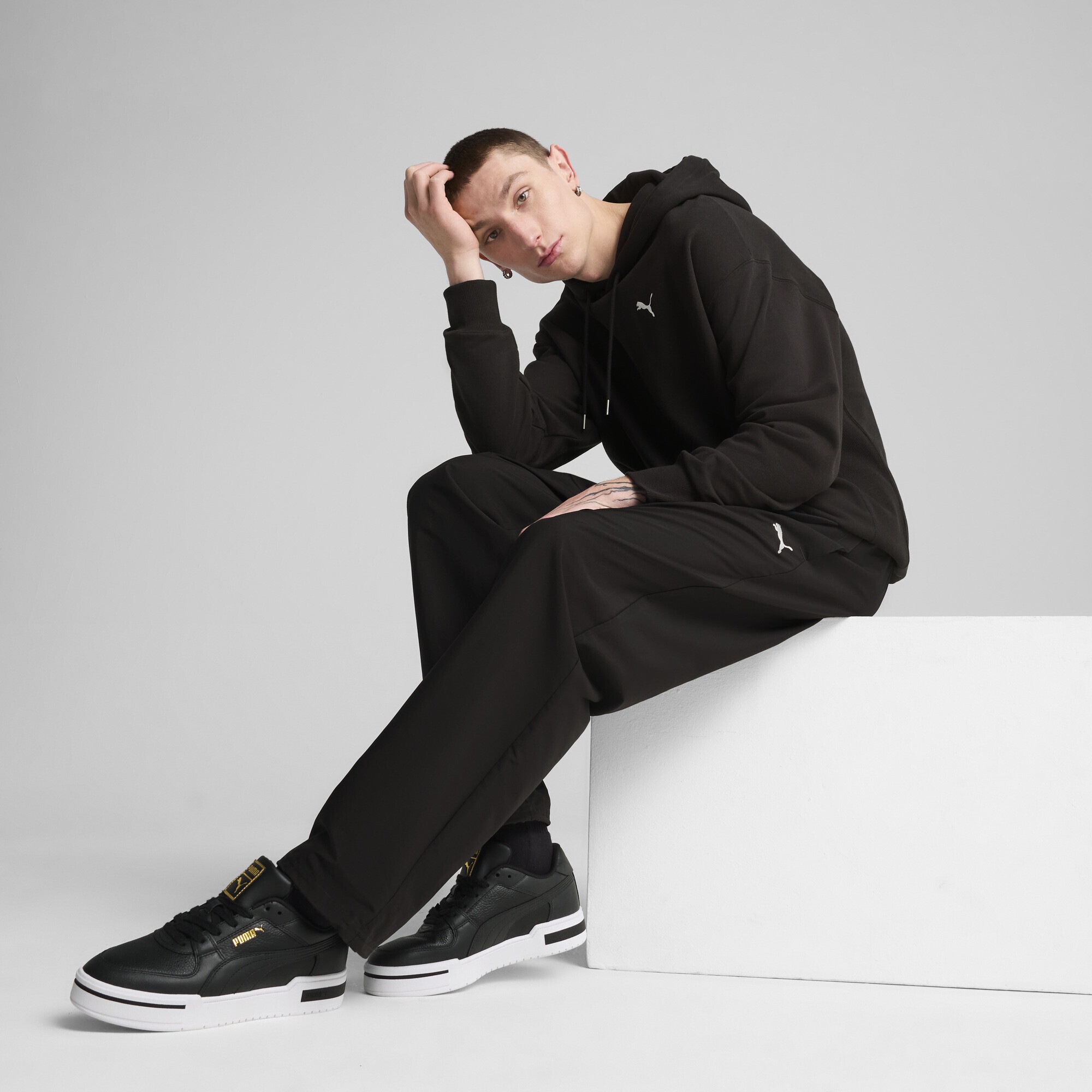 PUMA Hoodie »WARDROBE ESS Relaxed Hoodie Herren«