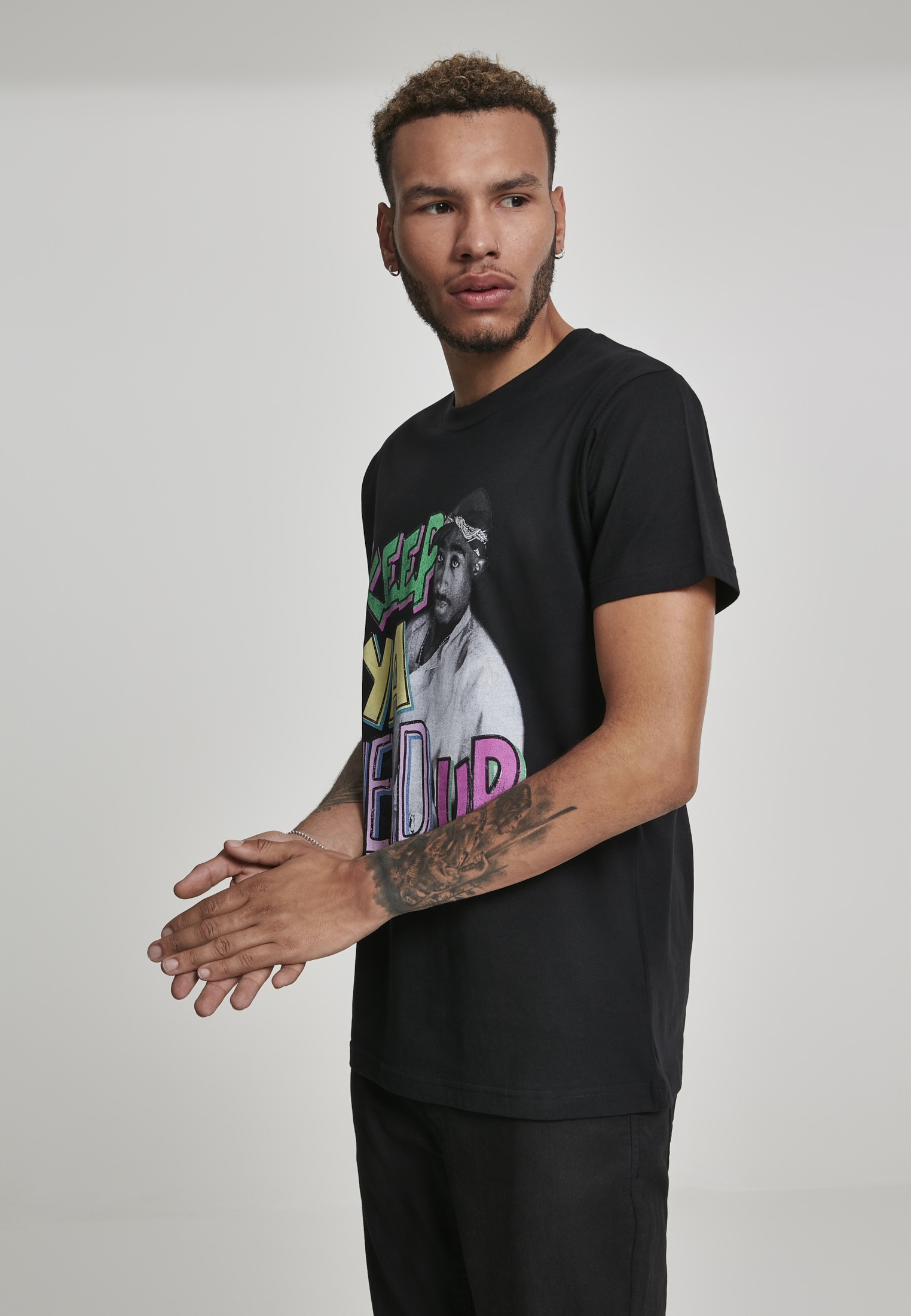 MisterTee T-Shirt »MisterTee Herren TuPac Keep Ya Head Up Tee«, (1 tlg.)