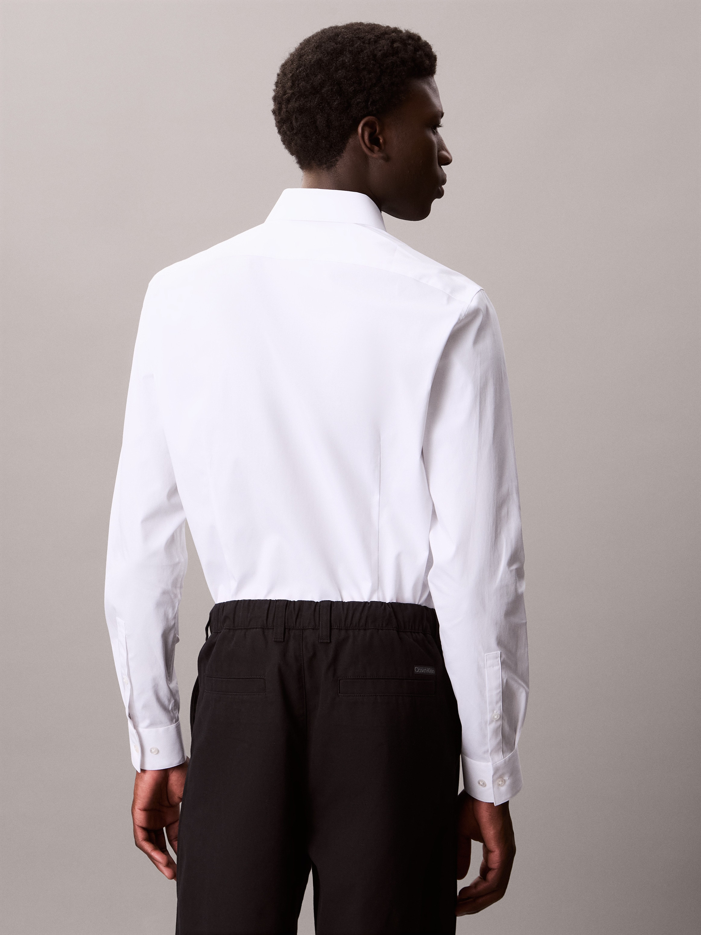 Calvin Klein Businesshemd »SLIM ESNTL POPLIN NOS STR SLD«, Mit Monogramm-Stickerei