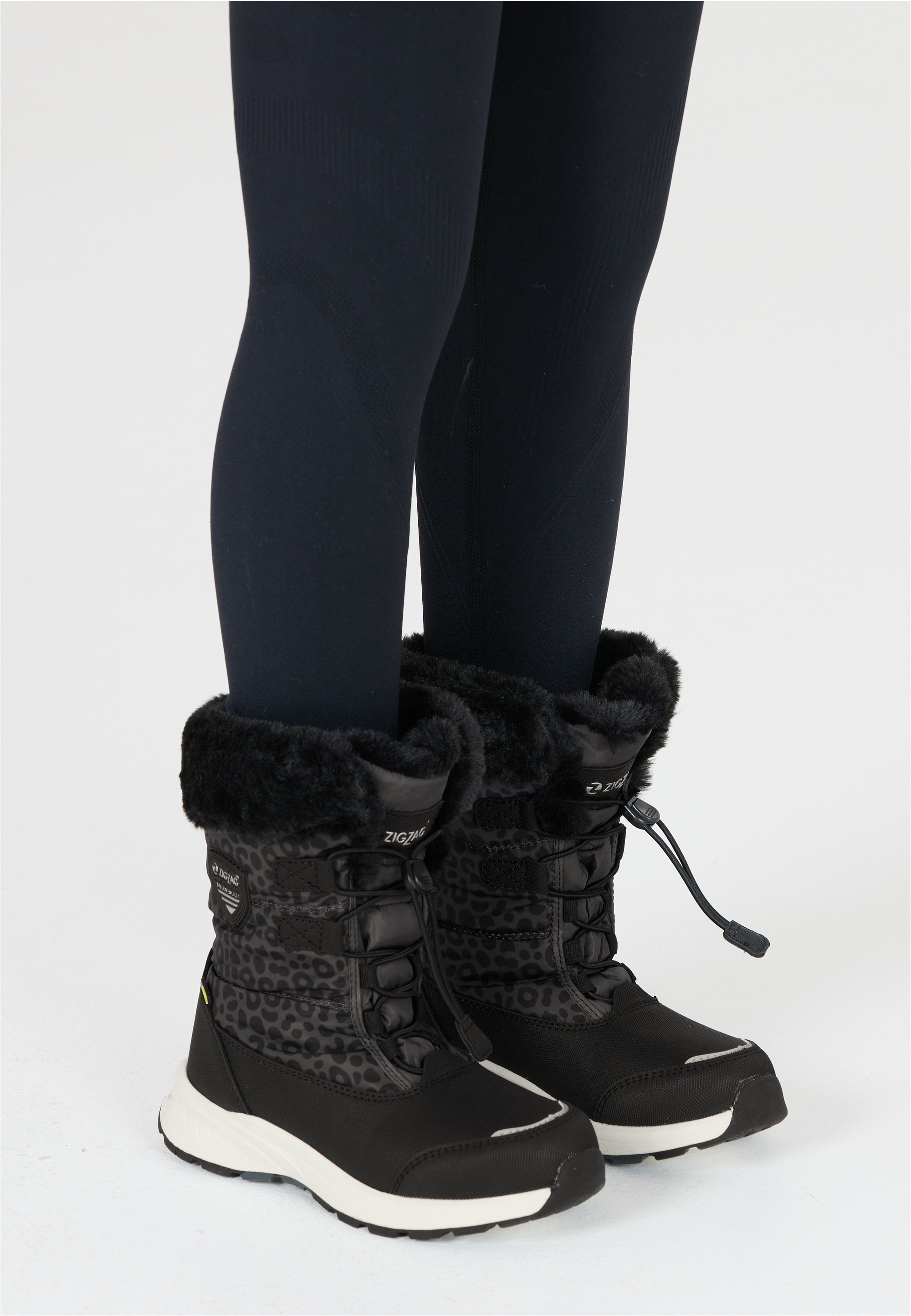 ZIGZAG Stiefel »Wesend«, mit bequemem Kunstfellbesatz und Allwetterprofil