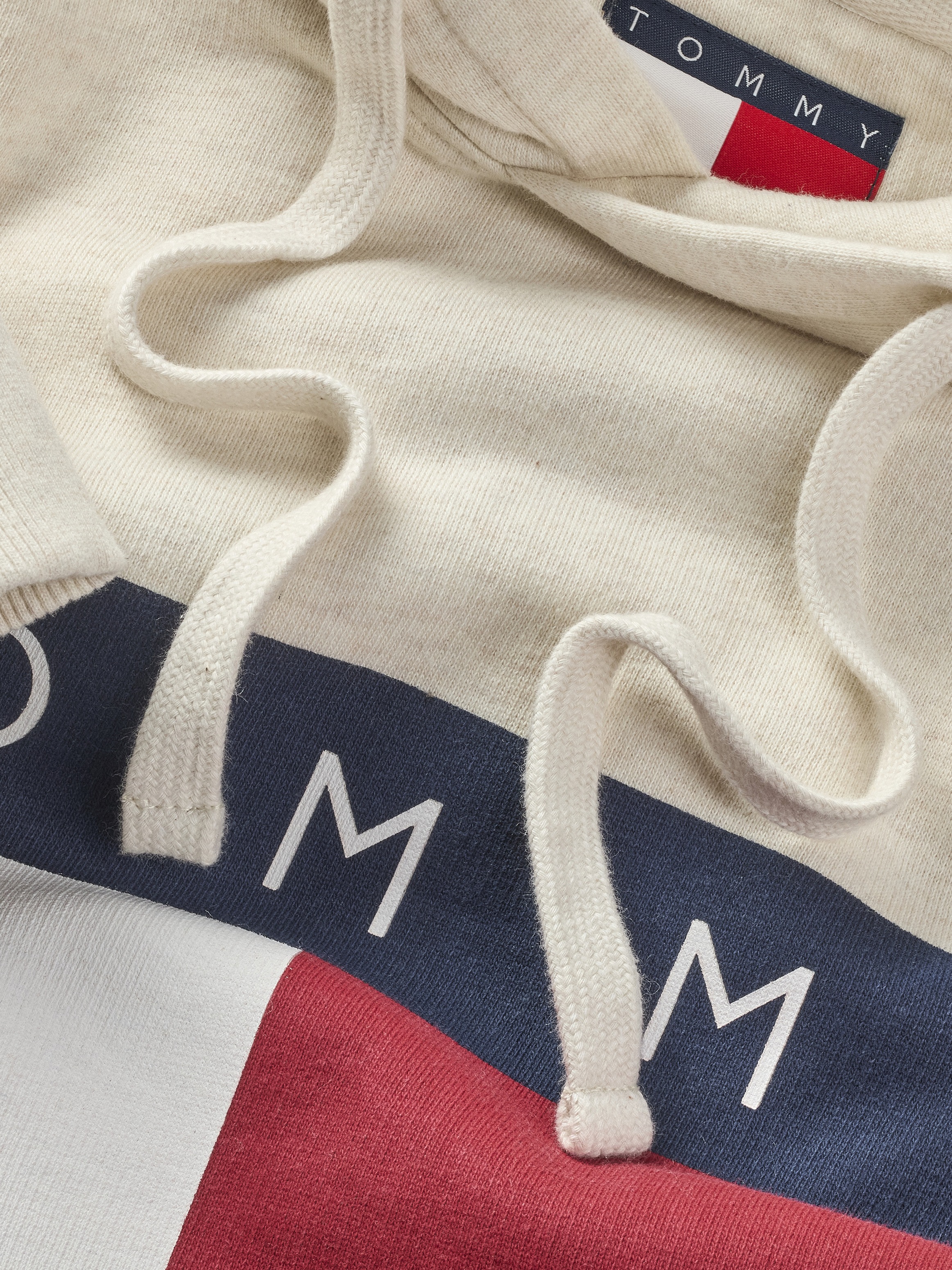 Tommy Jeans Hoodie »TJM MELANGE FLAG HOODIE«, mit großem Logo