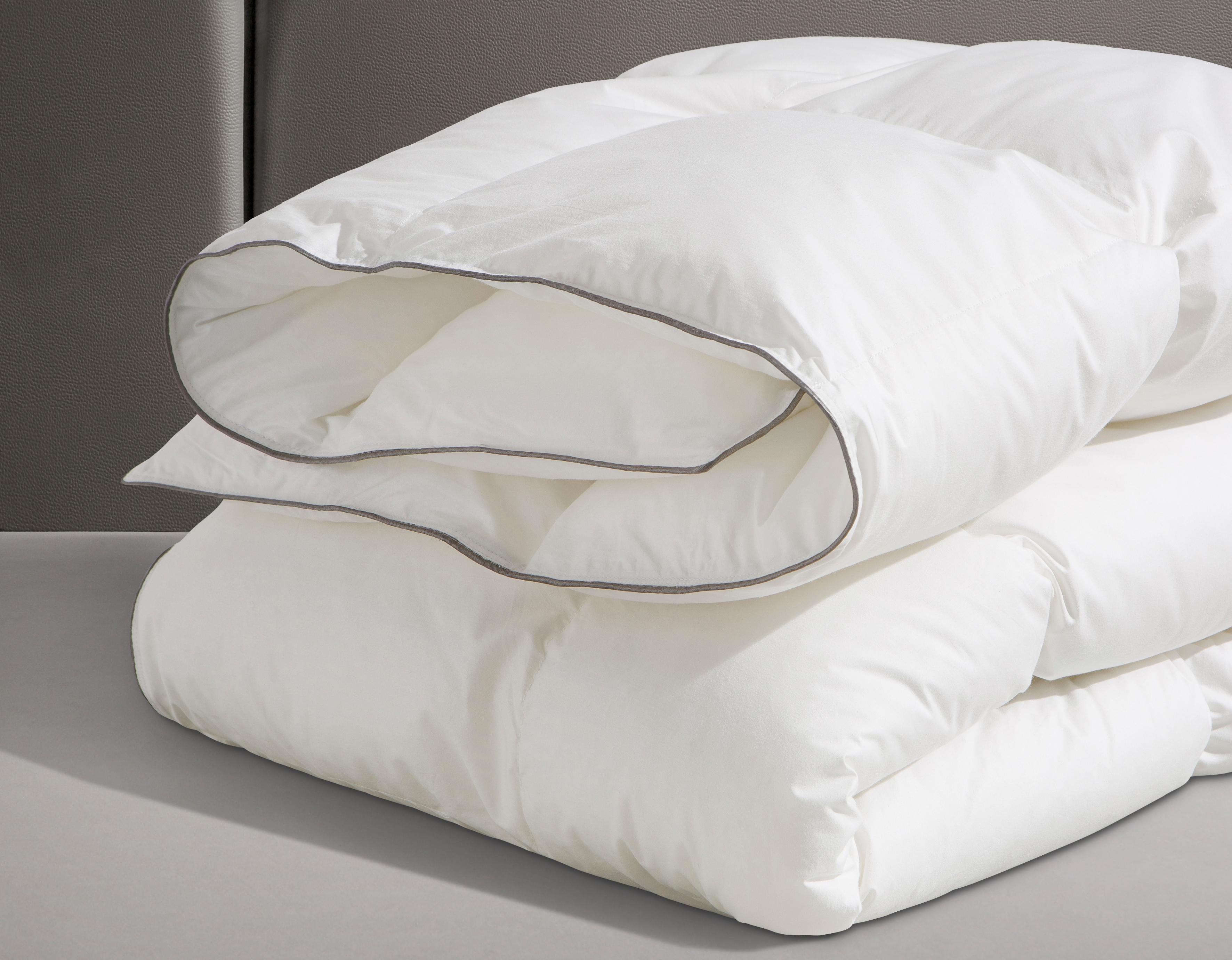 Thumbnail - RIBECO Kunstfaserbettdecke "Marie" warm Füllung Microfaser Bezug Baumwolle 1 Stk. tlg. Bettdecke 135x200 cm und weitere ...