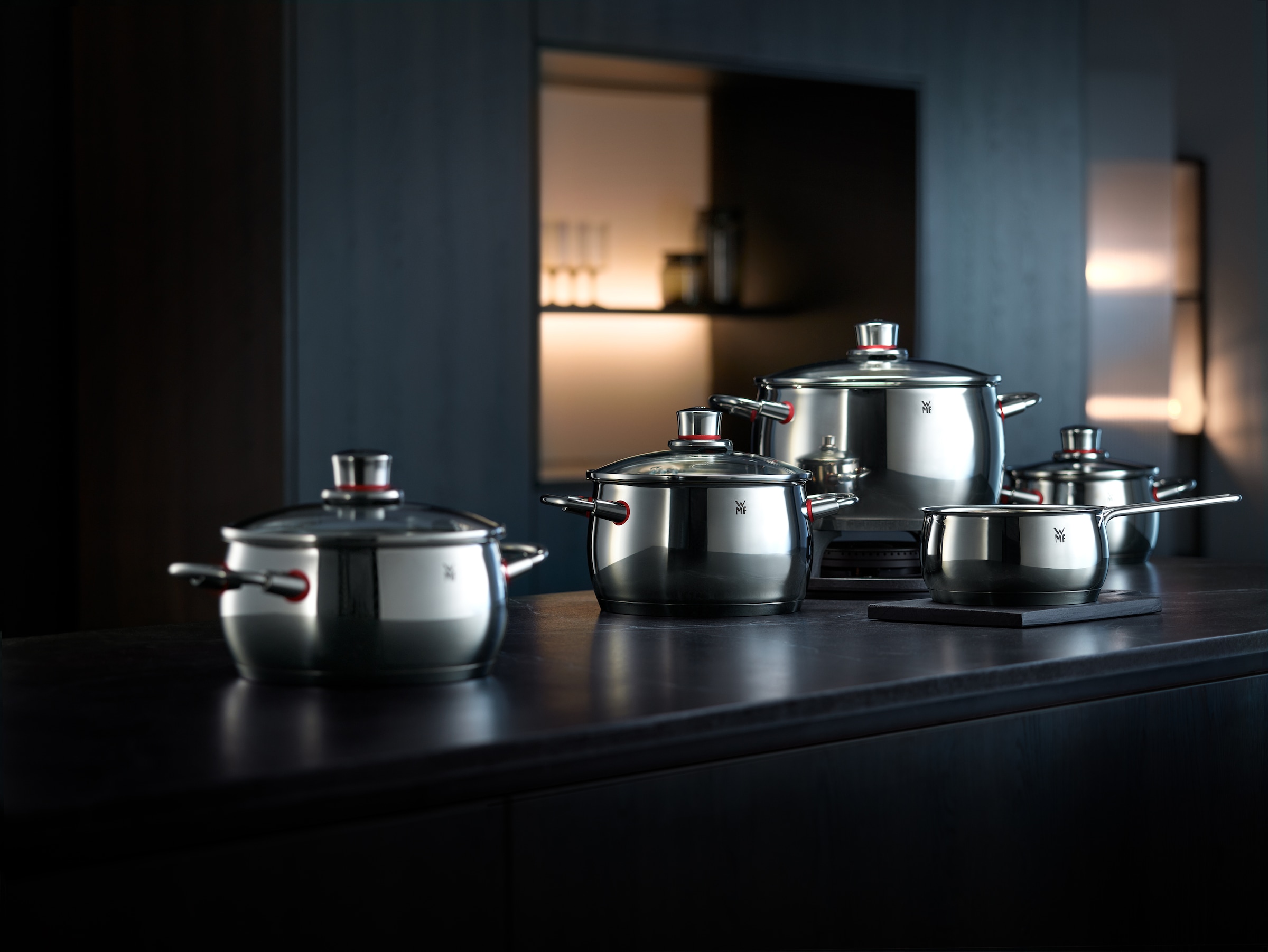 WMF Topf-Set »Quality One«, Cromargan® Edelstahl Rostfrei 18/10, (Set, 11 tlg.), Cool+ Technologie für wärmereduzierte Griffe, breiter Schüttrand