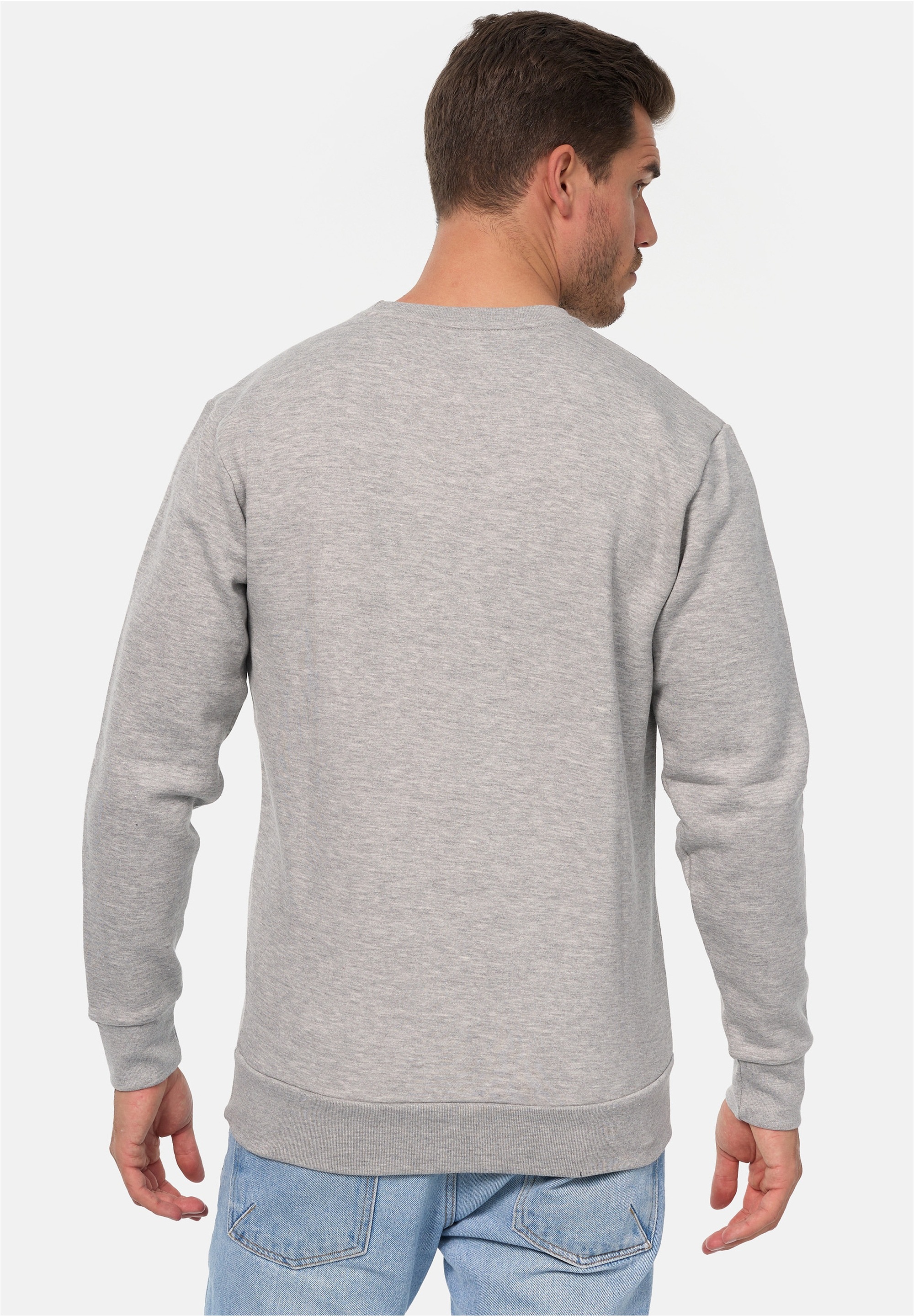 MIKON Sweatshirt, im zeitlosen Design
