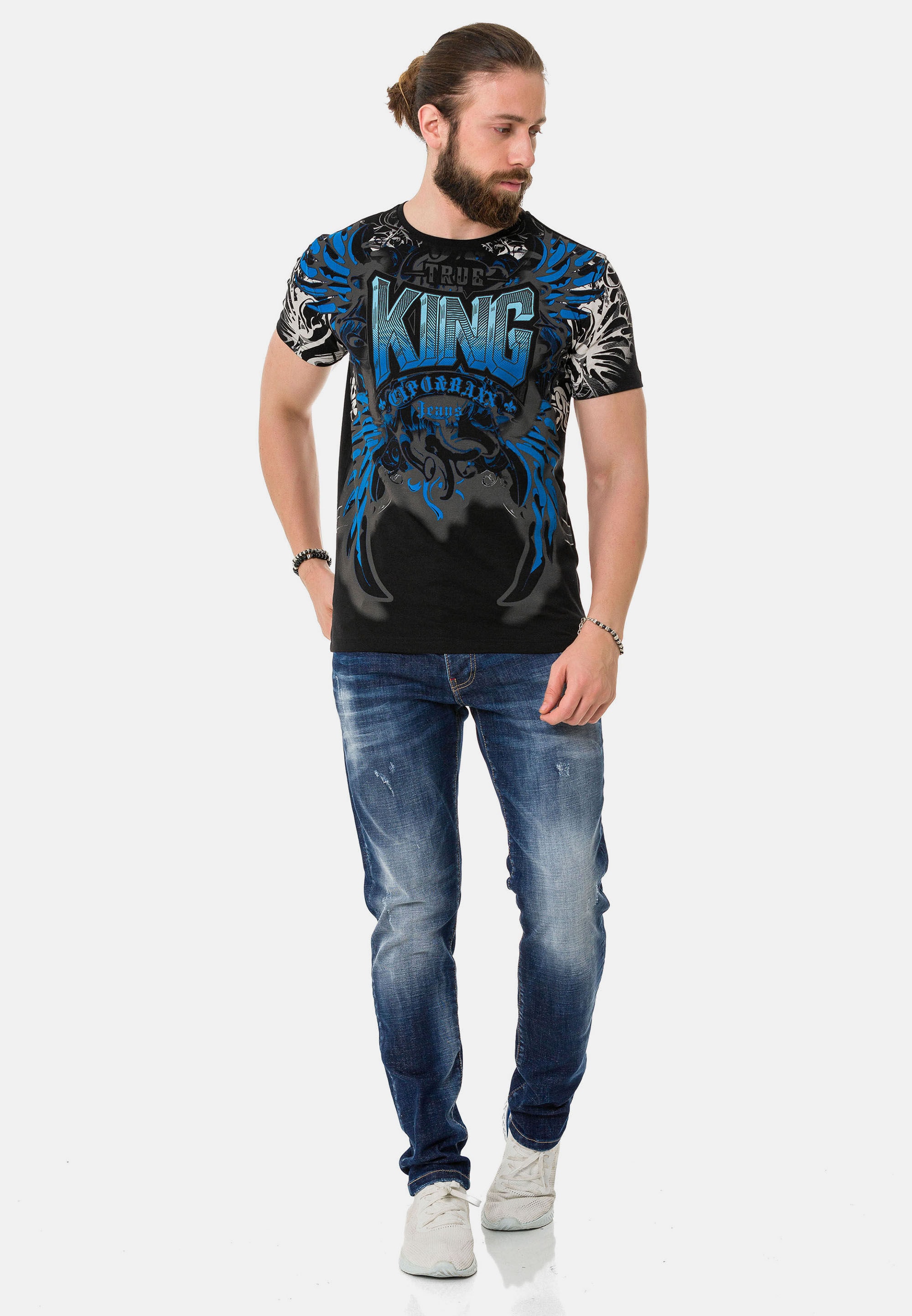 Cipo & Baxx T-Shirt »T-Shirt«, mit hochwertigem Frontmotiv