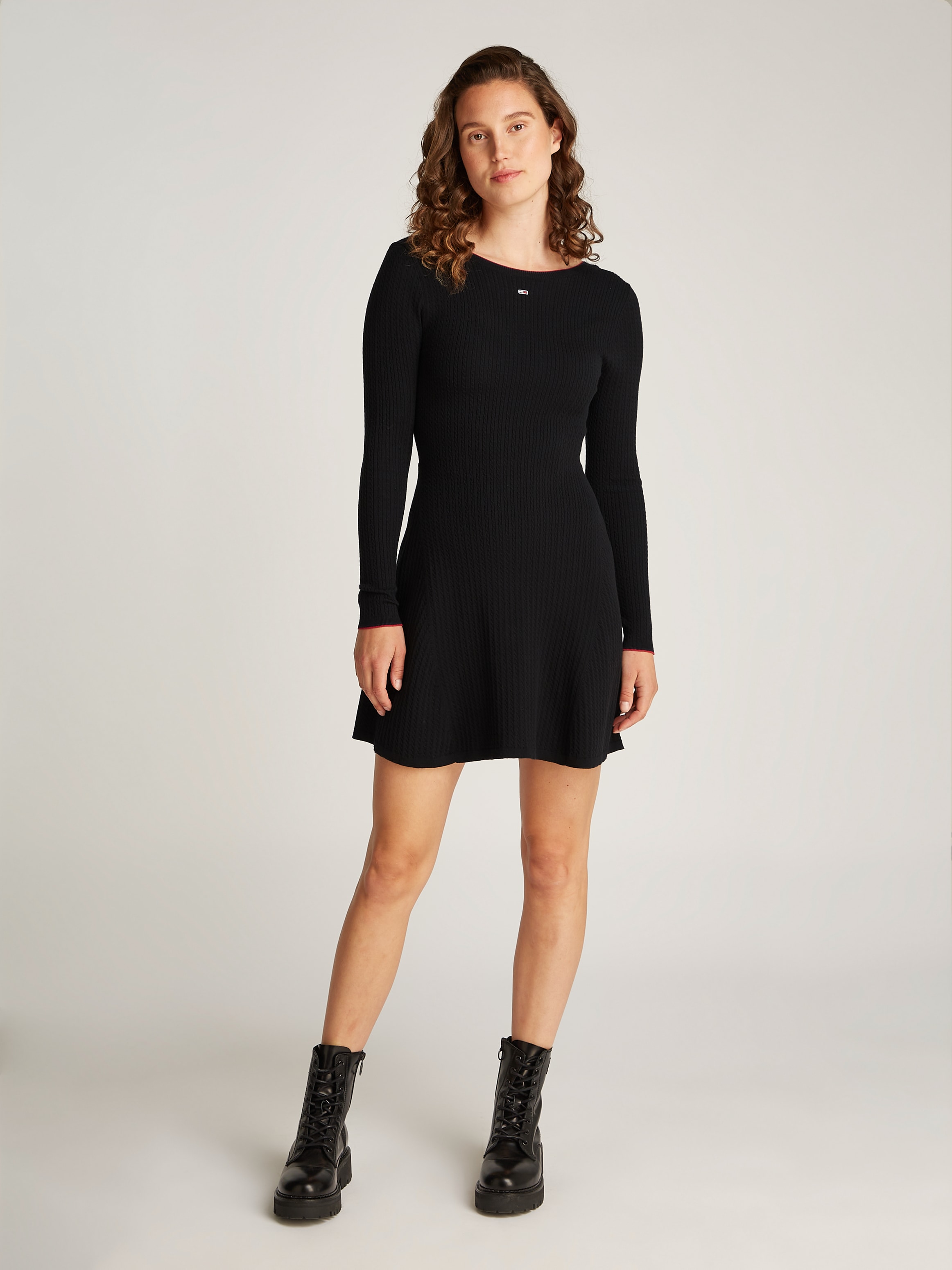 Strickkleid »TJW F&F CABLE SWEATER DRESS«, mit Zopfmuster