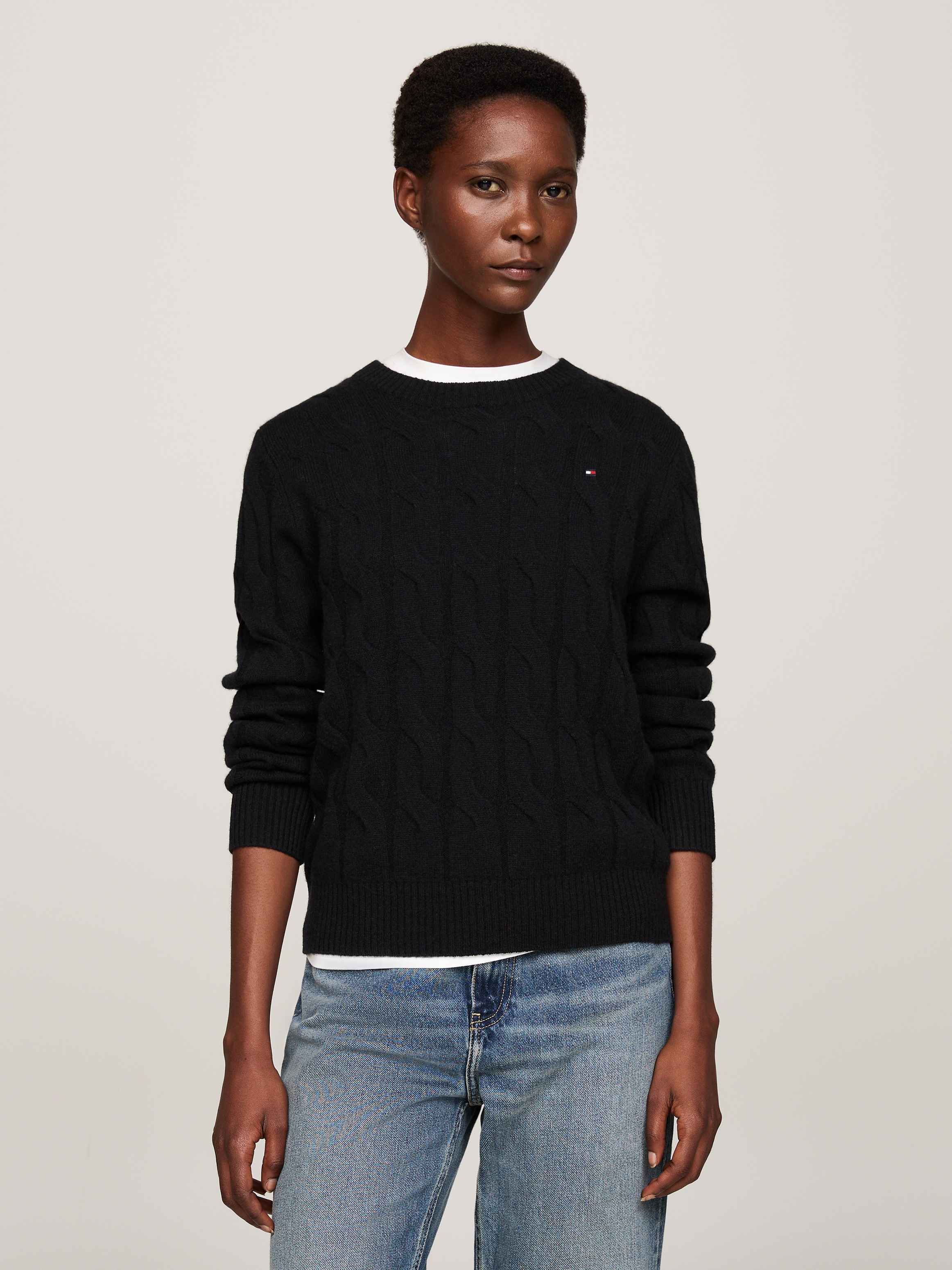 Tommy Hilfiger Strickpullover »SOFT WOOL CABLE C-NK«, mit Zopfmuster, aus reiner Wolle