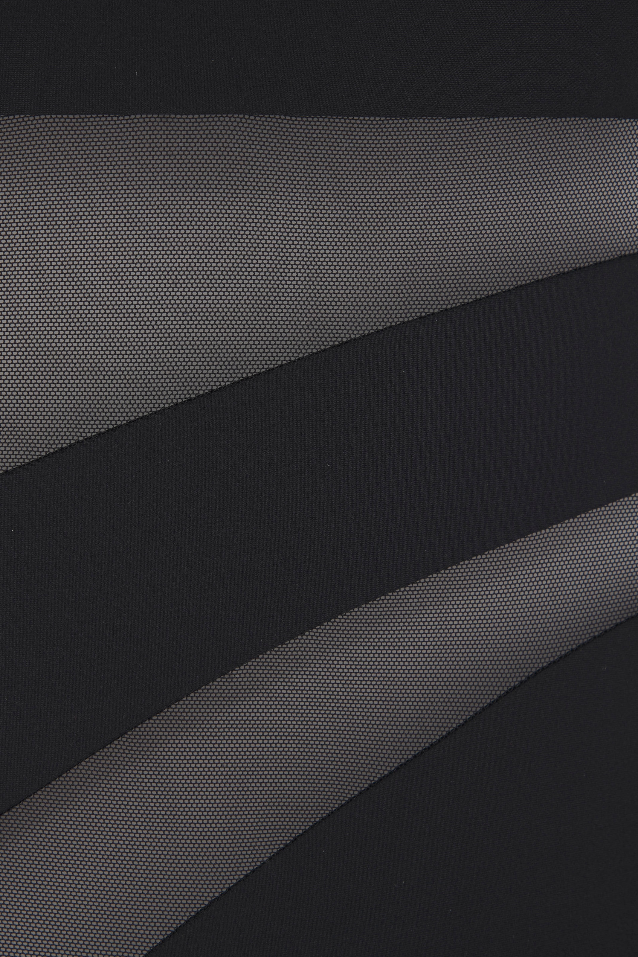 LASCANA Badeanzug mit transparenten Mesh Einsätzen