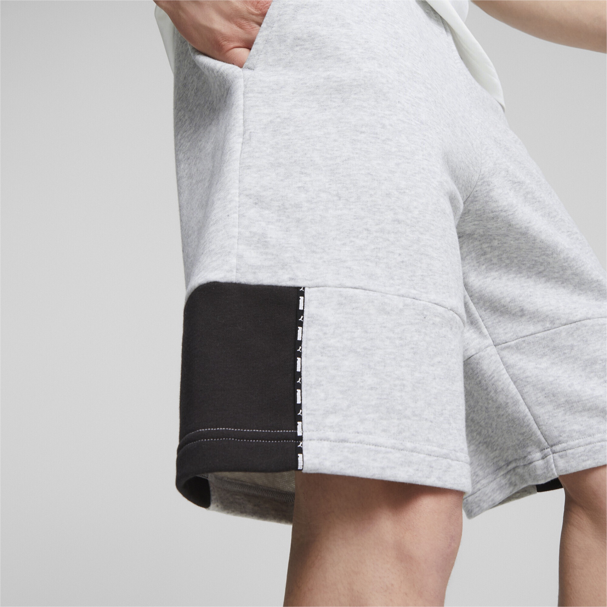 PUMA Sporthose »Essentials Block Tape Shorts Herren«