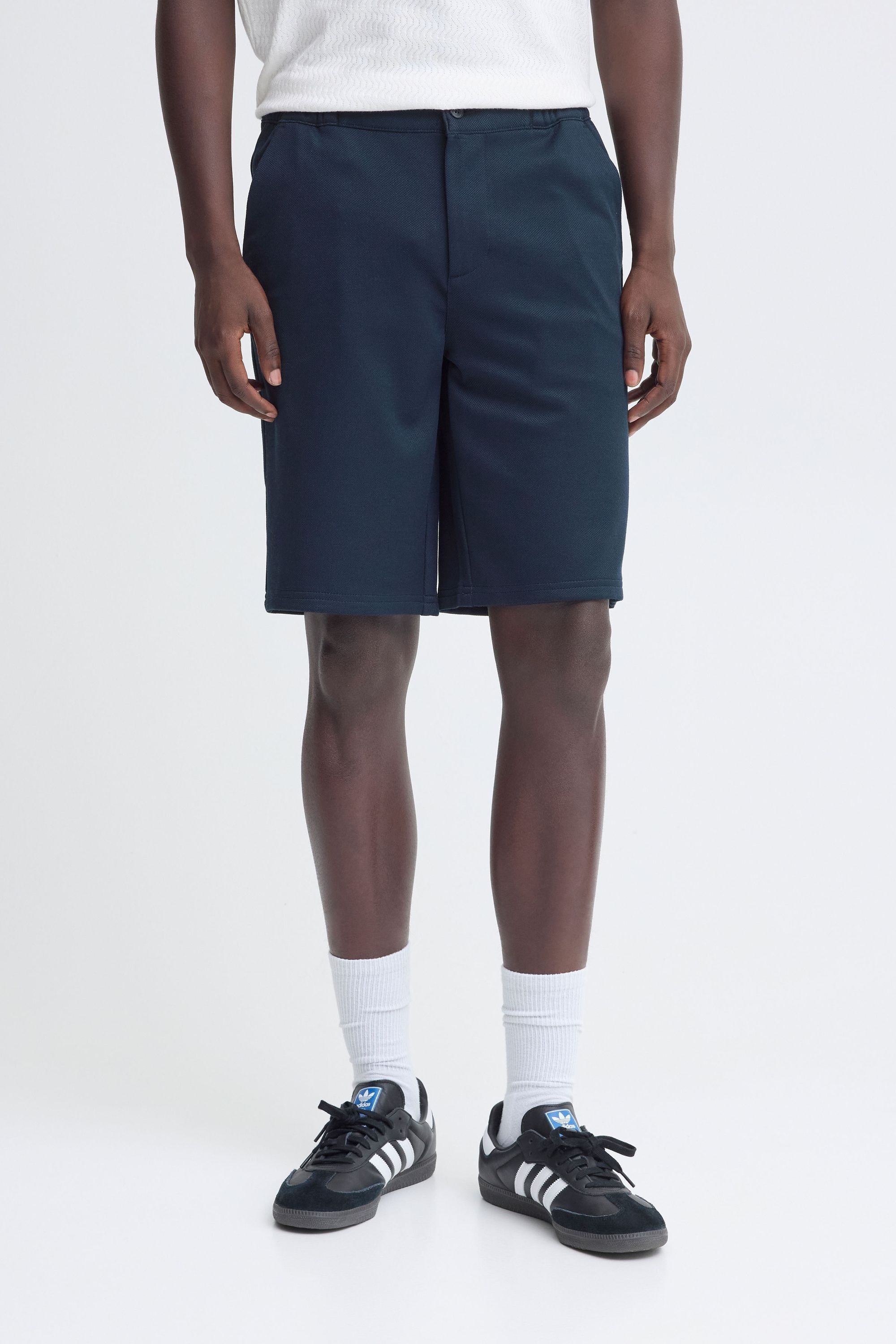 Blend Chinoshorts "BHAdrian" Moderne Chino Shorts mit teilelastischem Bund günstig online kaufen