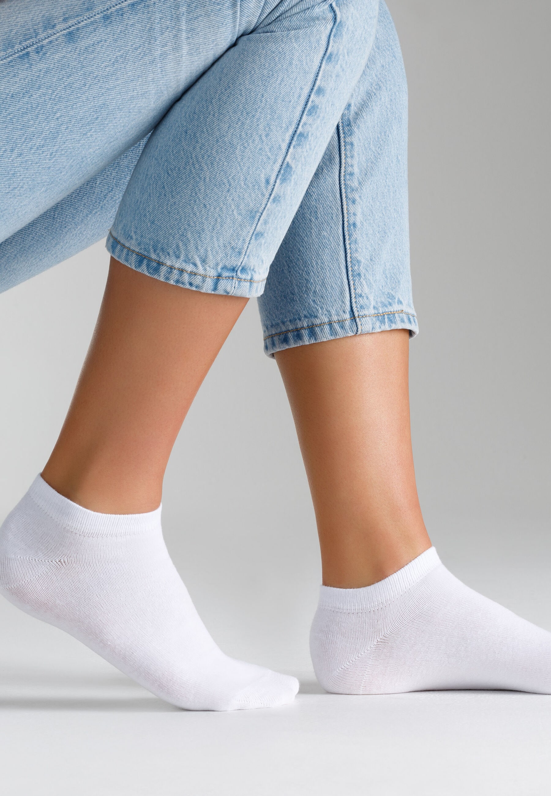 Camano Sneakersocken »Sneakersocken Classics 15er Pack«, 15er Pack Recycelte Baumwolle für weichen Tragekomfort, Weiche Zehennähte verhindern Druckstellen