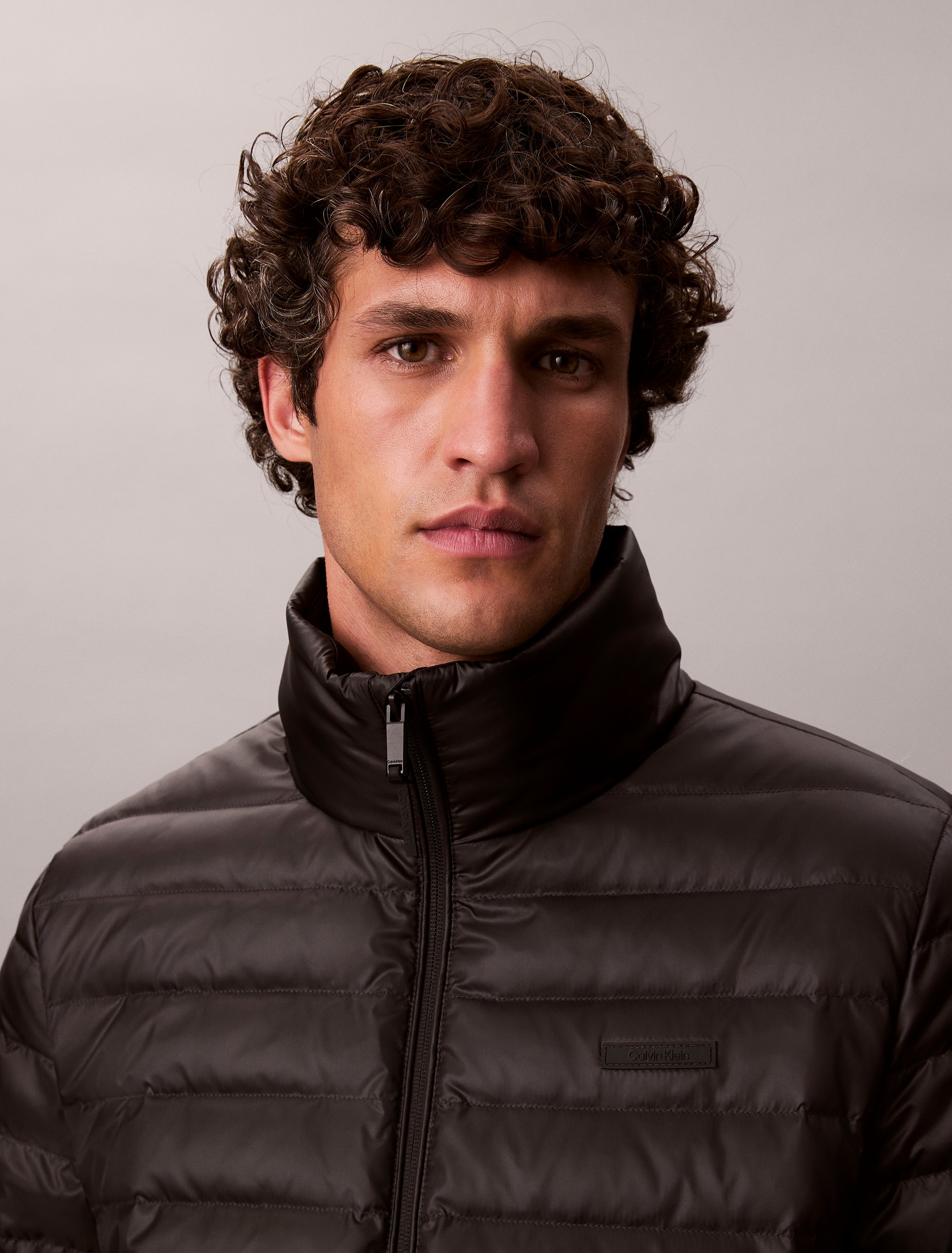 Calvin Klein Steppjacke »LS LT WT NYLN CHNNLD«, ohne Kapuze, Mit Rundhalsausschnitt