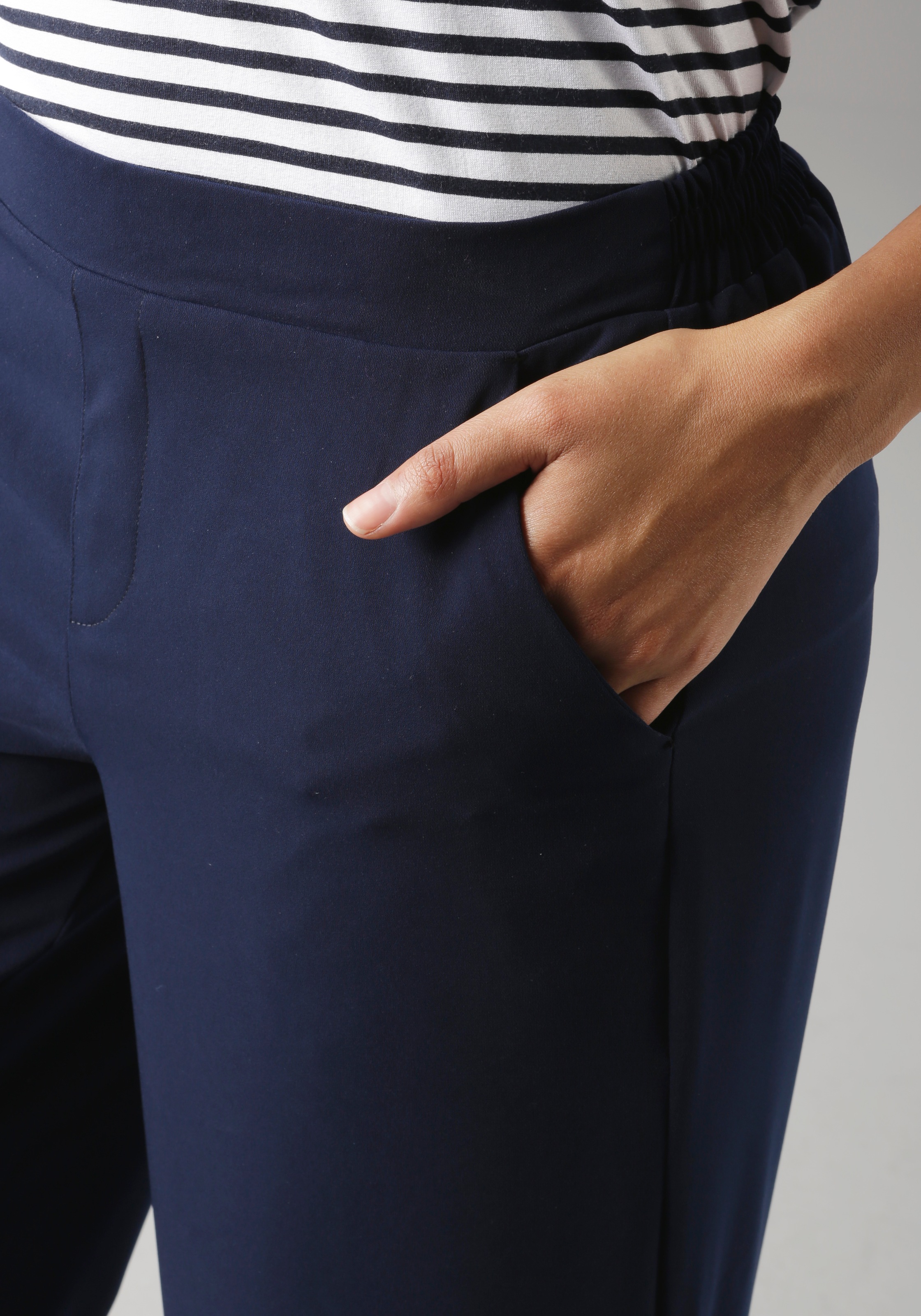 Aniston SELECTED Culotte mit Gummizug hinten am Bund XV8620