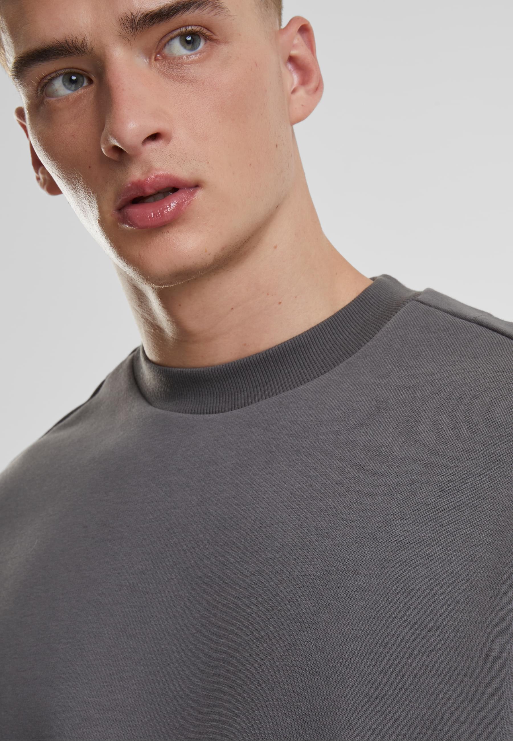 URBAN CLASSICS Rundhalspullover »Urban Classics Fluffy Crewneck«, (1 tlg.)