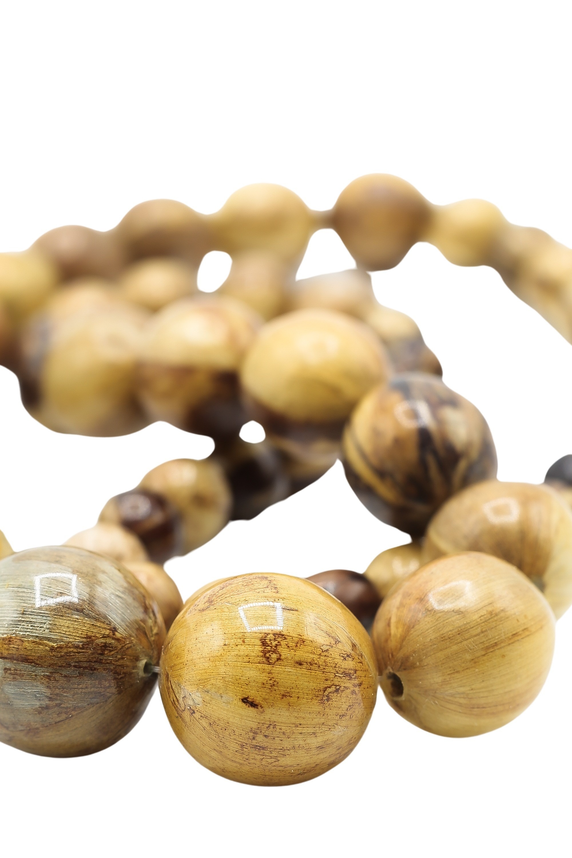 COLLEZIONE ALESSANDRO Lange Kette »Ambra«, mit Bananenblättern umwickelt