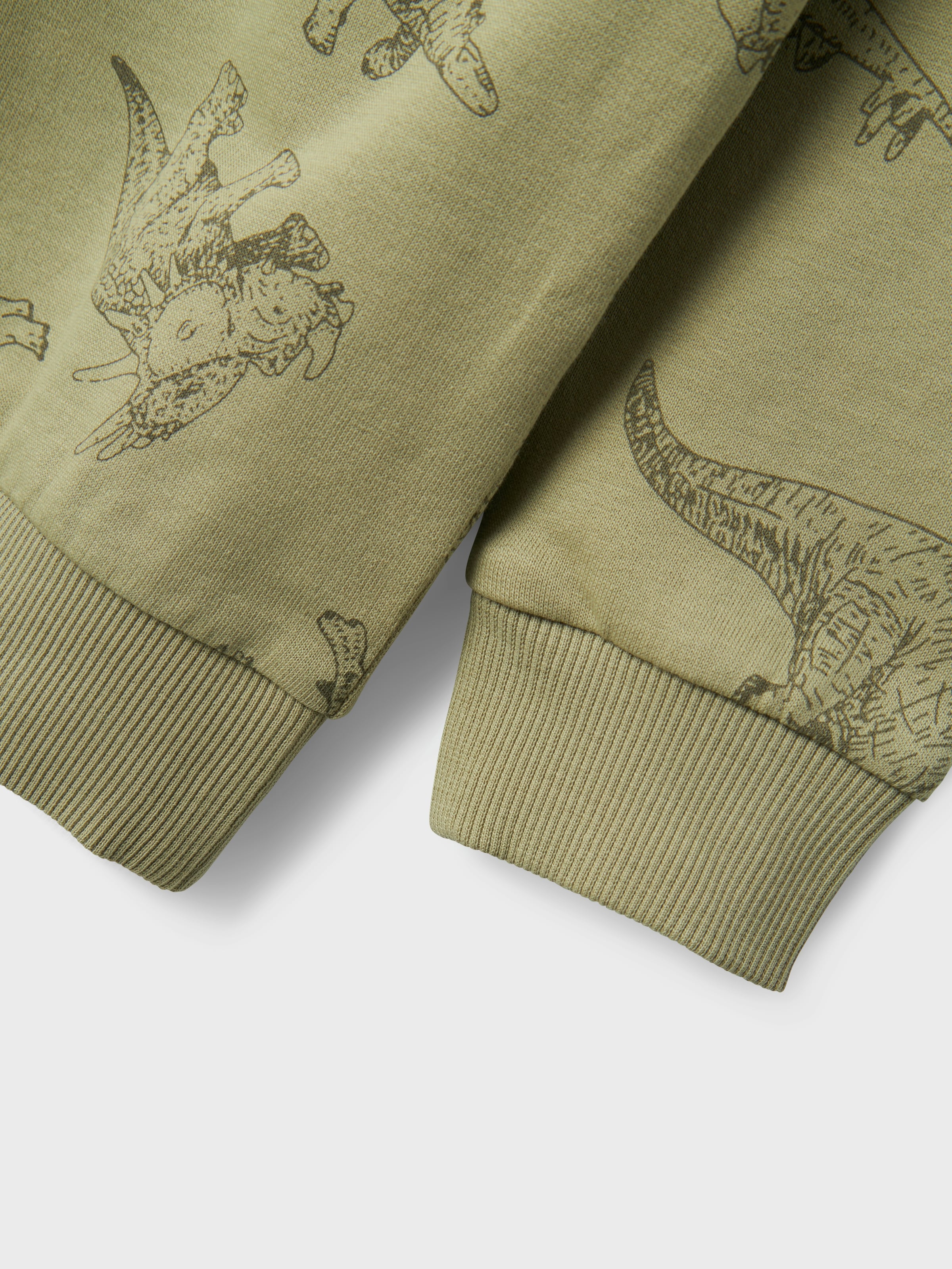 Name It Sweatshirt »NMMVARON LS AOP SWT UNB NOOS«, mit süßem Dino-Alloverprint