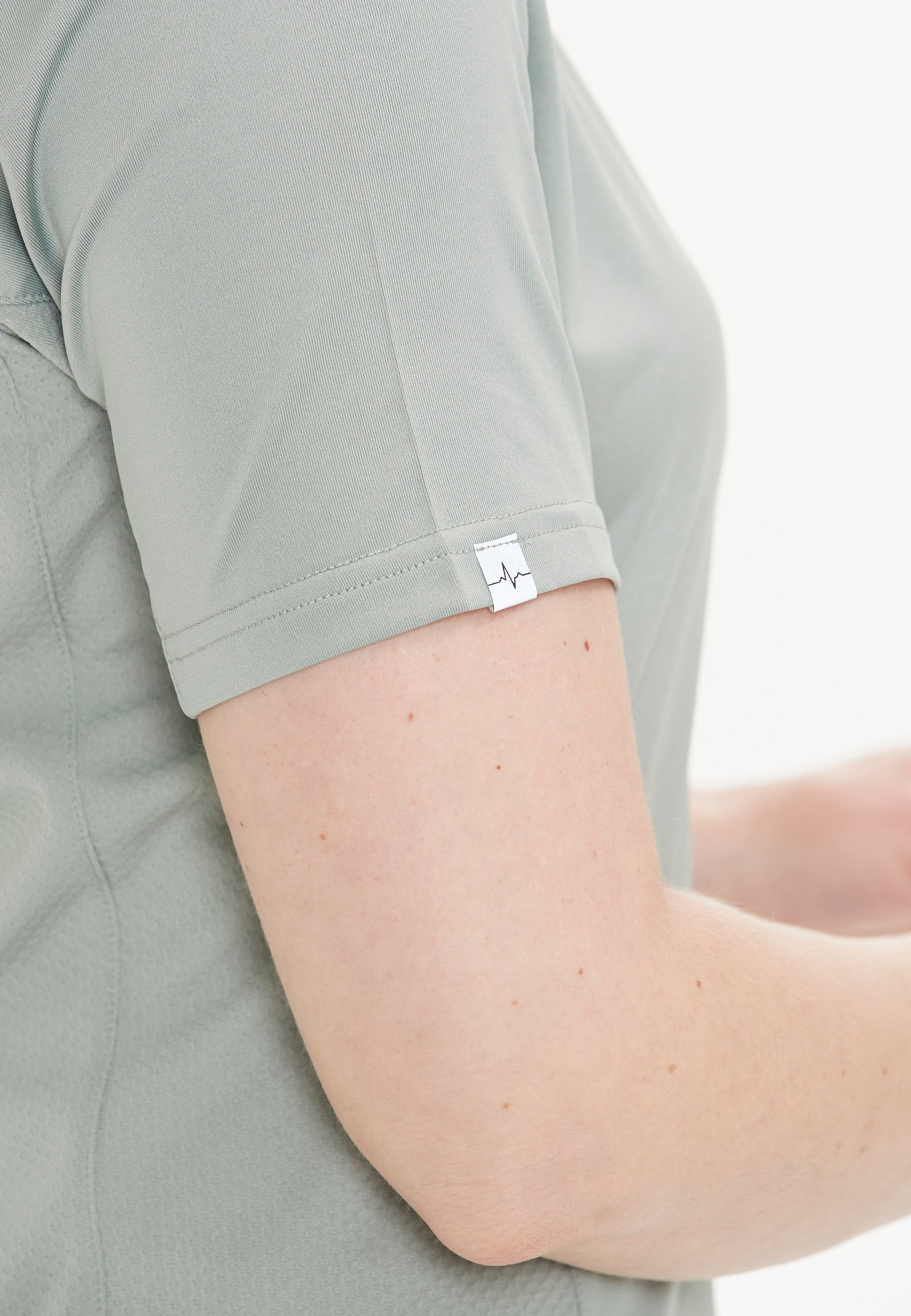 ELITE LAB Funktionsshirt »Tech Elite X1«, (1 tlg.), mit feuchtigkeitsregulierender Eigenschaft
