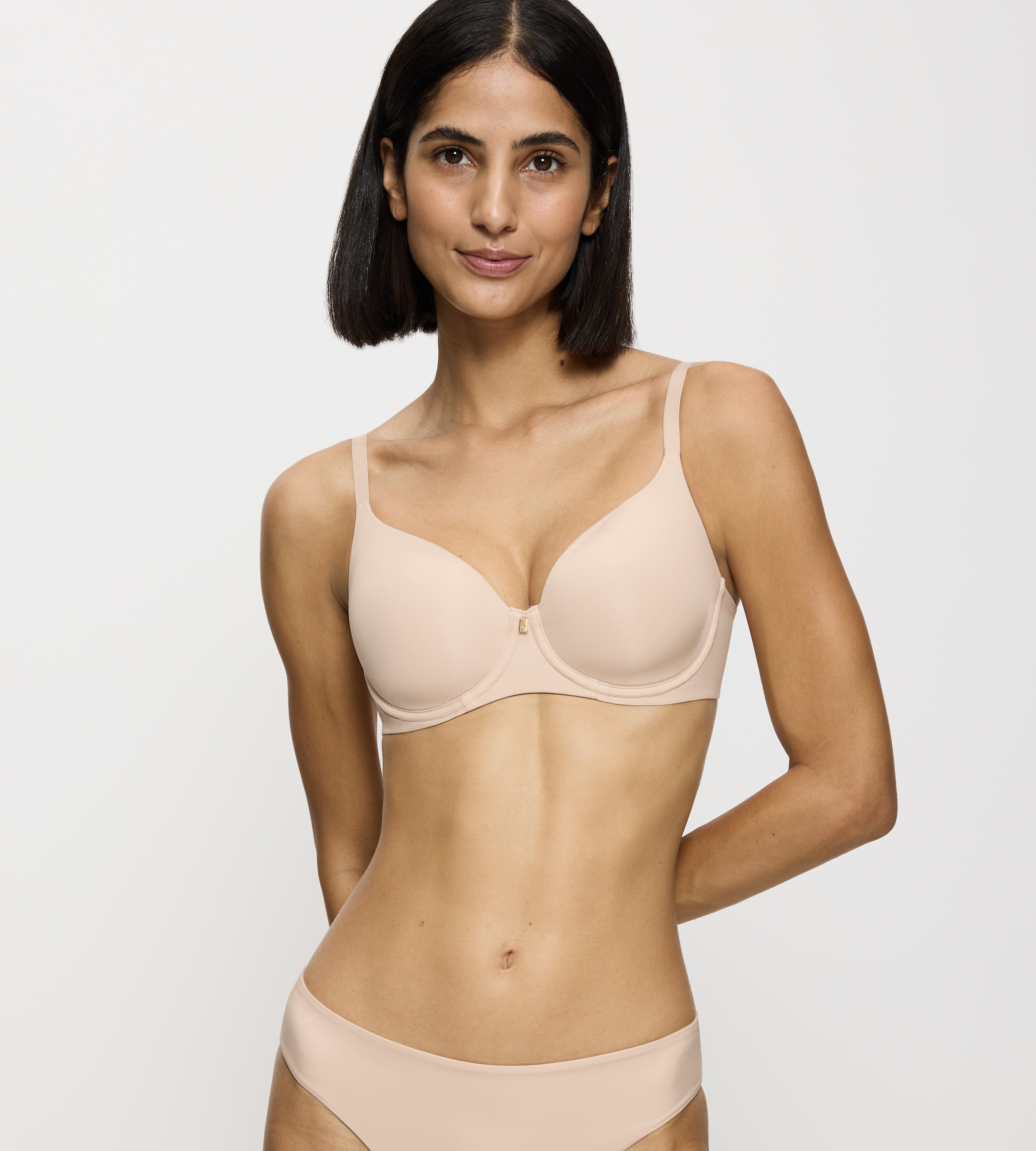 Triumph Bügel-BH "Body Make-Up Essentials" leicht, glänzend, weiche Einlagen