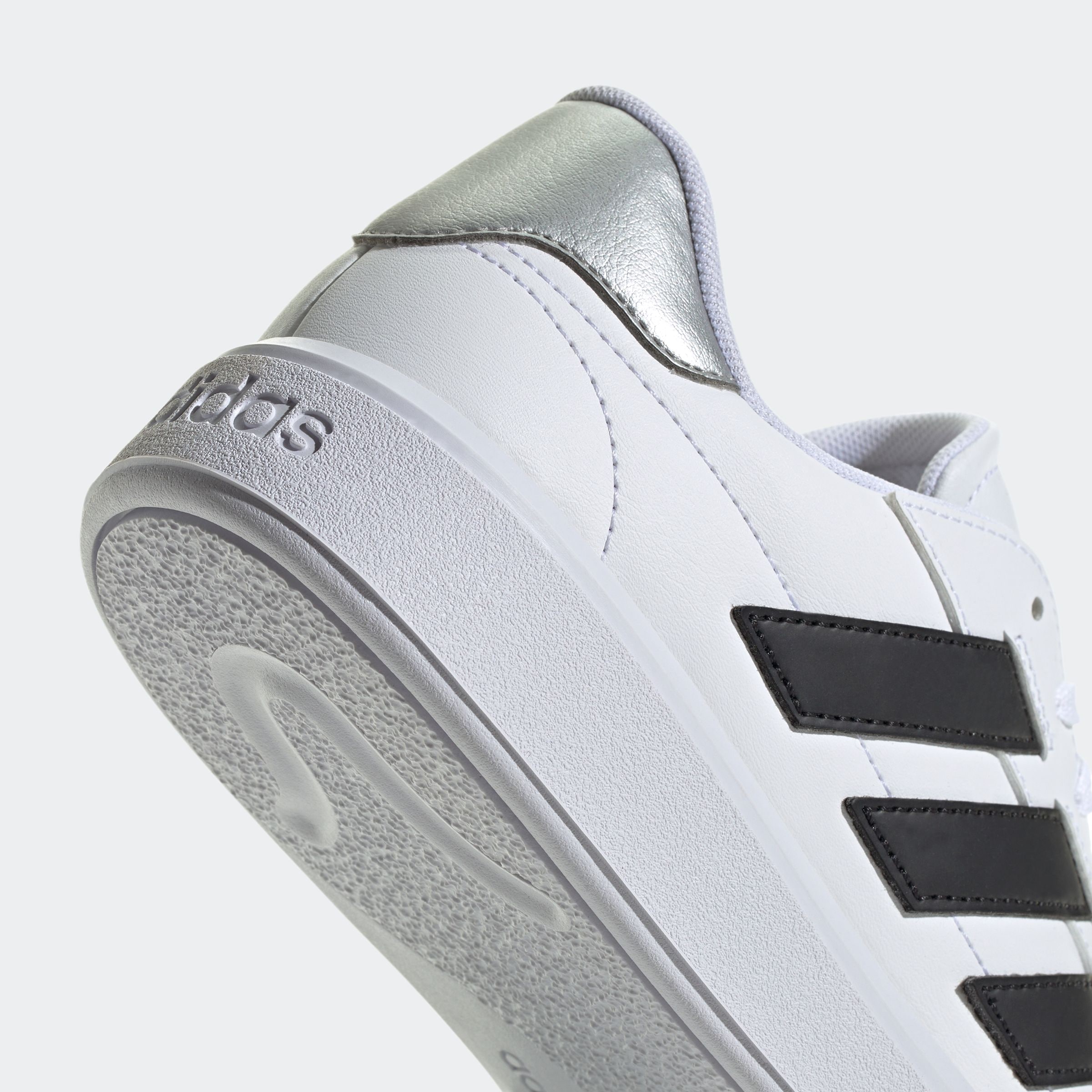 adidas Sportswear Sneaker »COURTBLOCK«