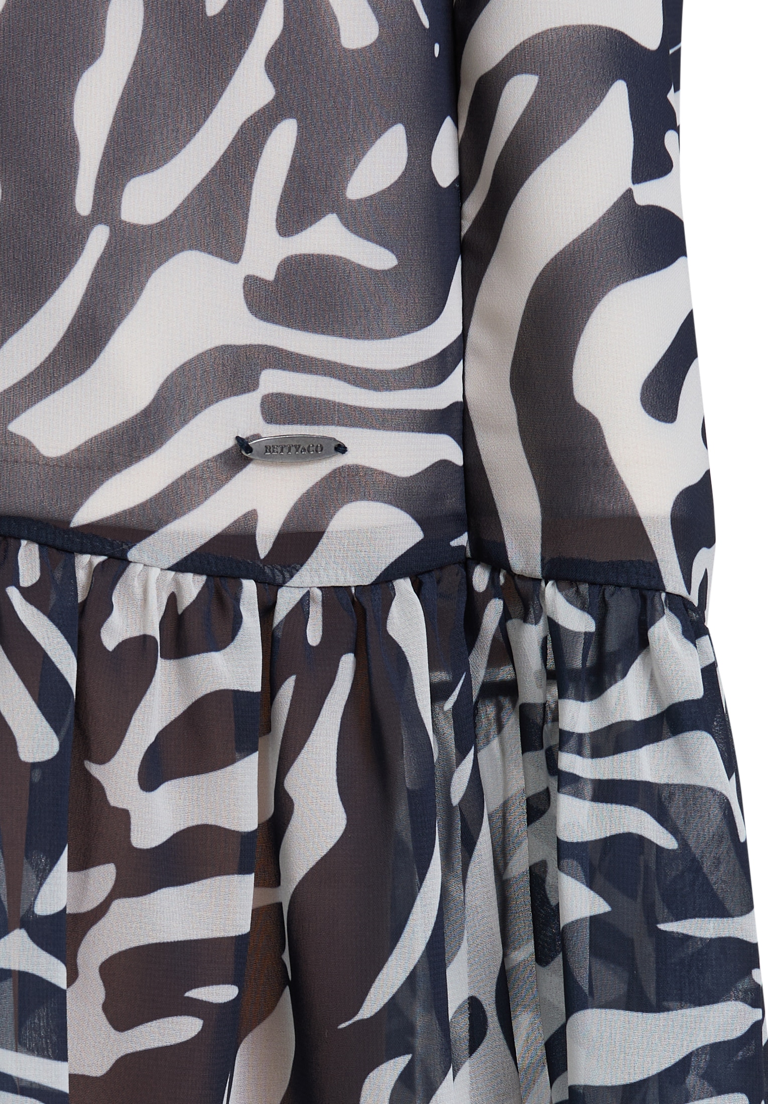 Betty&Co Volantkleid »Betty & Co Damen Sommerkleid Volantkleid mit V-Ausschnitt«, Volant