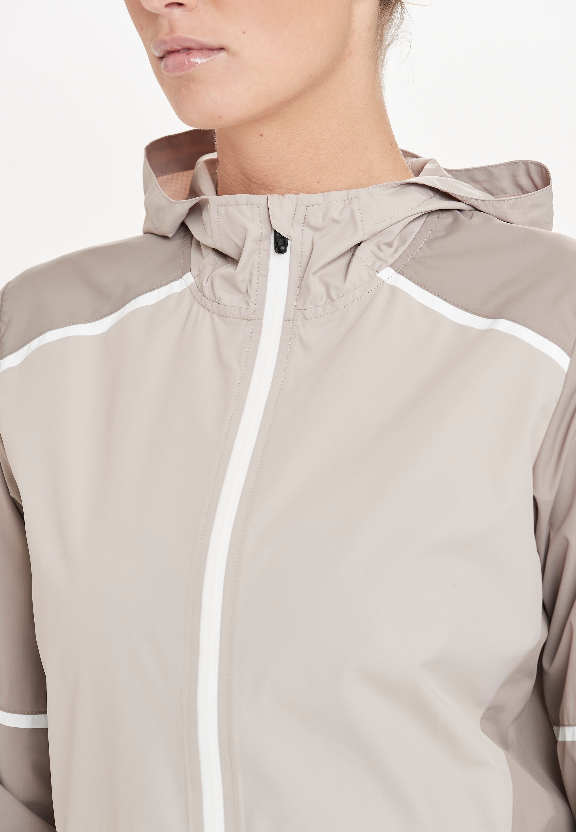 wind- mit Funktion wasserabweisender | kaufen und ENDURANCE BAUR für Outdoorjacke »Flothar«,