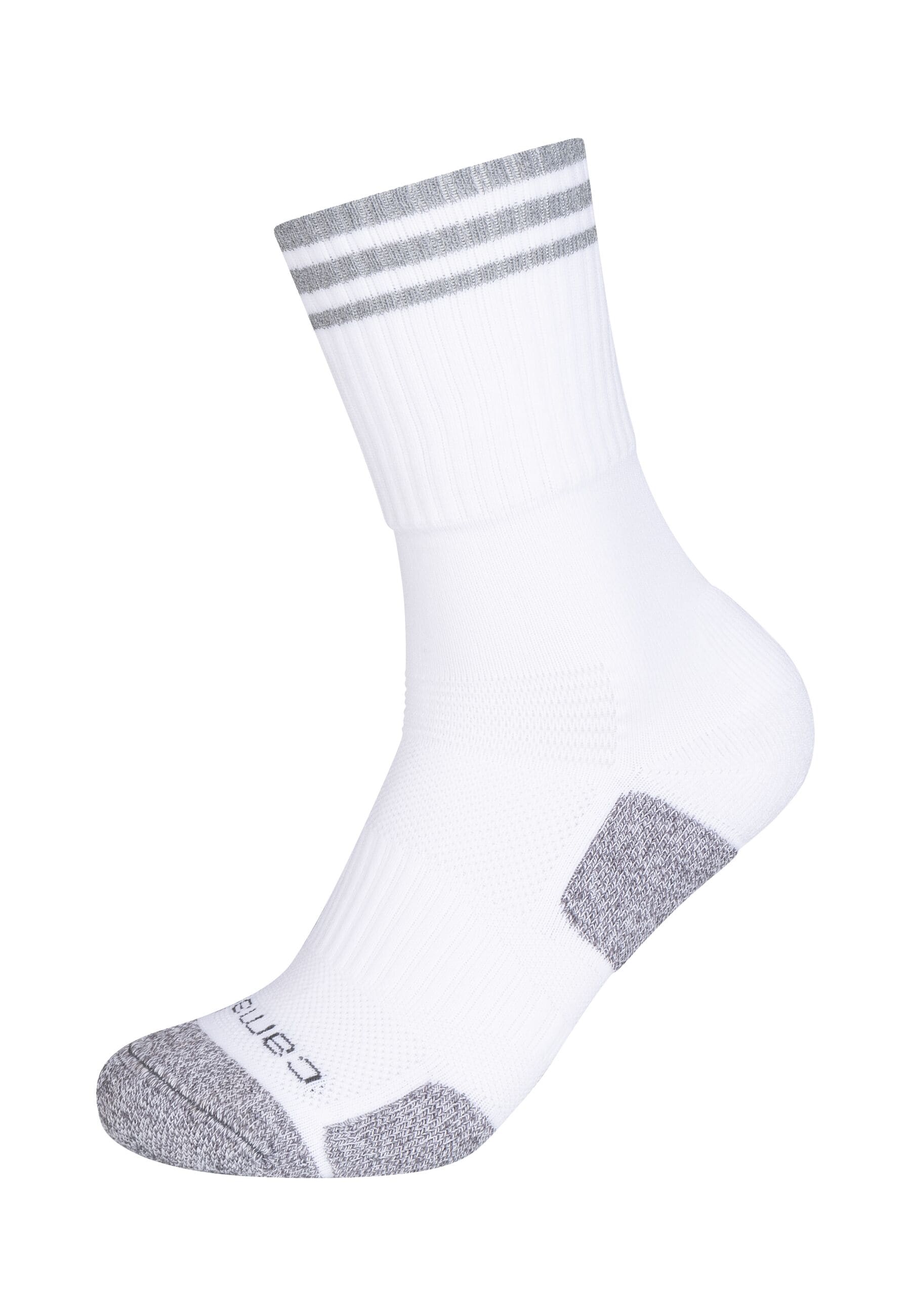 Camano Socken »Socken 2er Pack« 2er Pack Mesh-Belüftung sorgt für ideales Fußklima, Mittelfuß-Bogenhalt für besseren Sitz