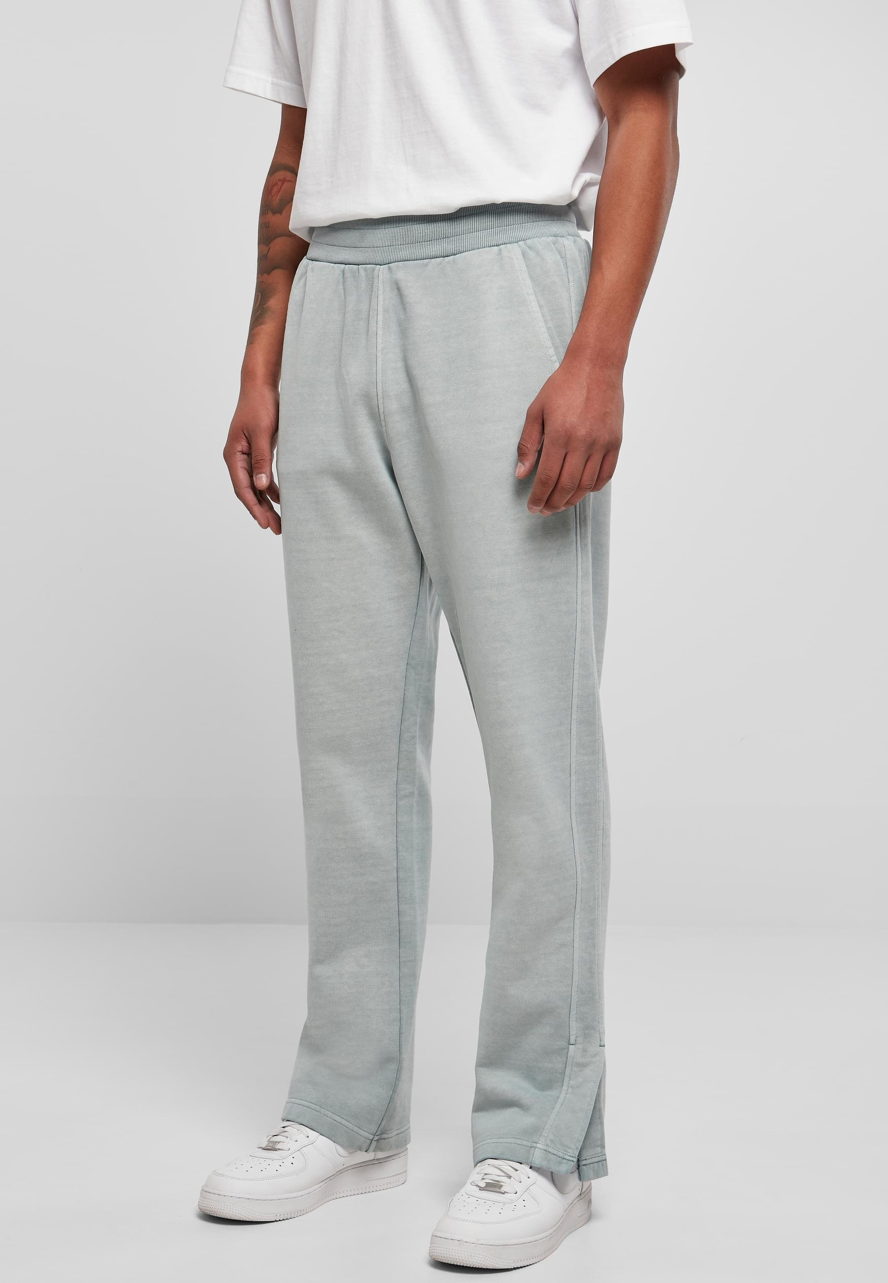 URBAN CLASSICS Jogginghose »Urban Classics Herren Heavy Terry Garment Dye Slit Sweatpants«, (1 tlg.)